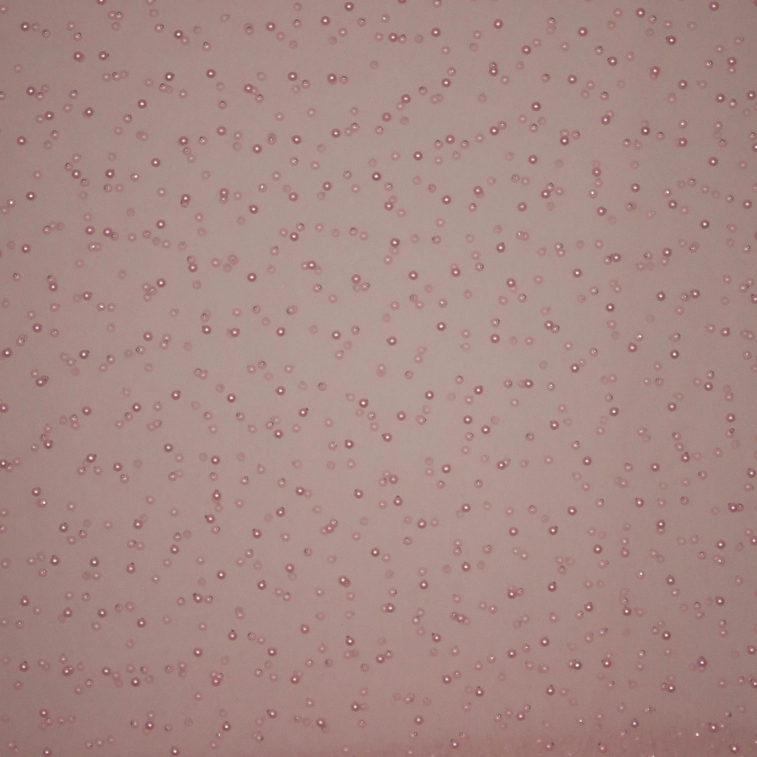 fijne tule met pareltjes roze