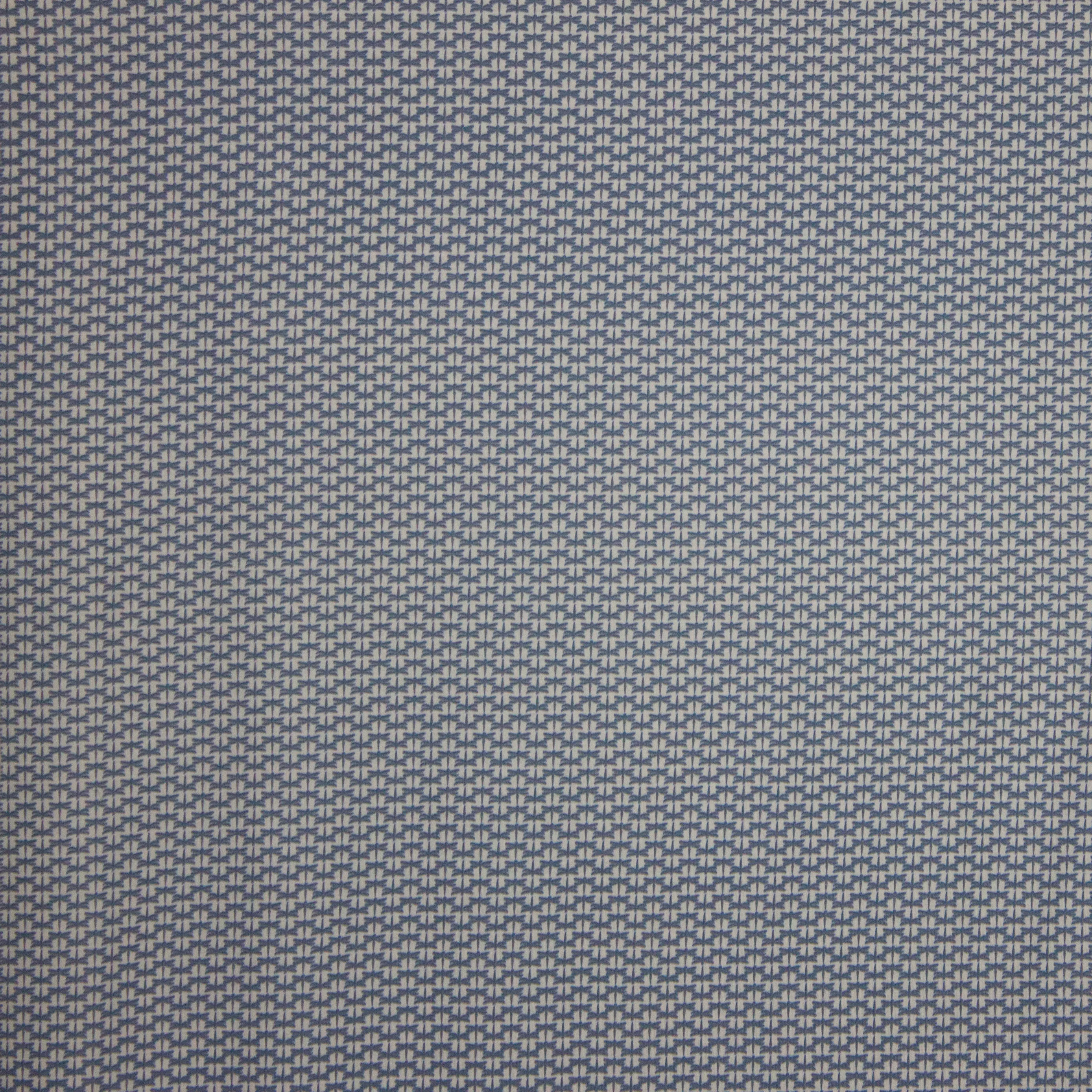 Witte viscose met libelmotiefje