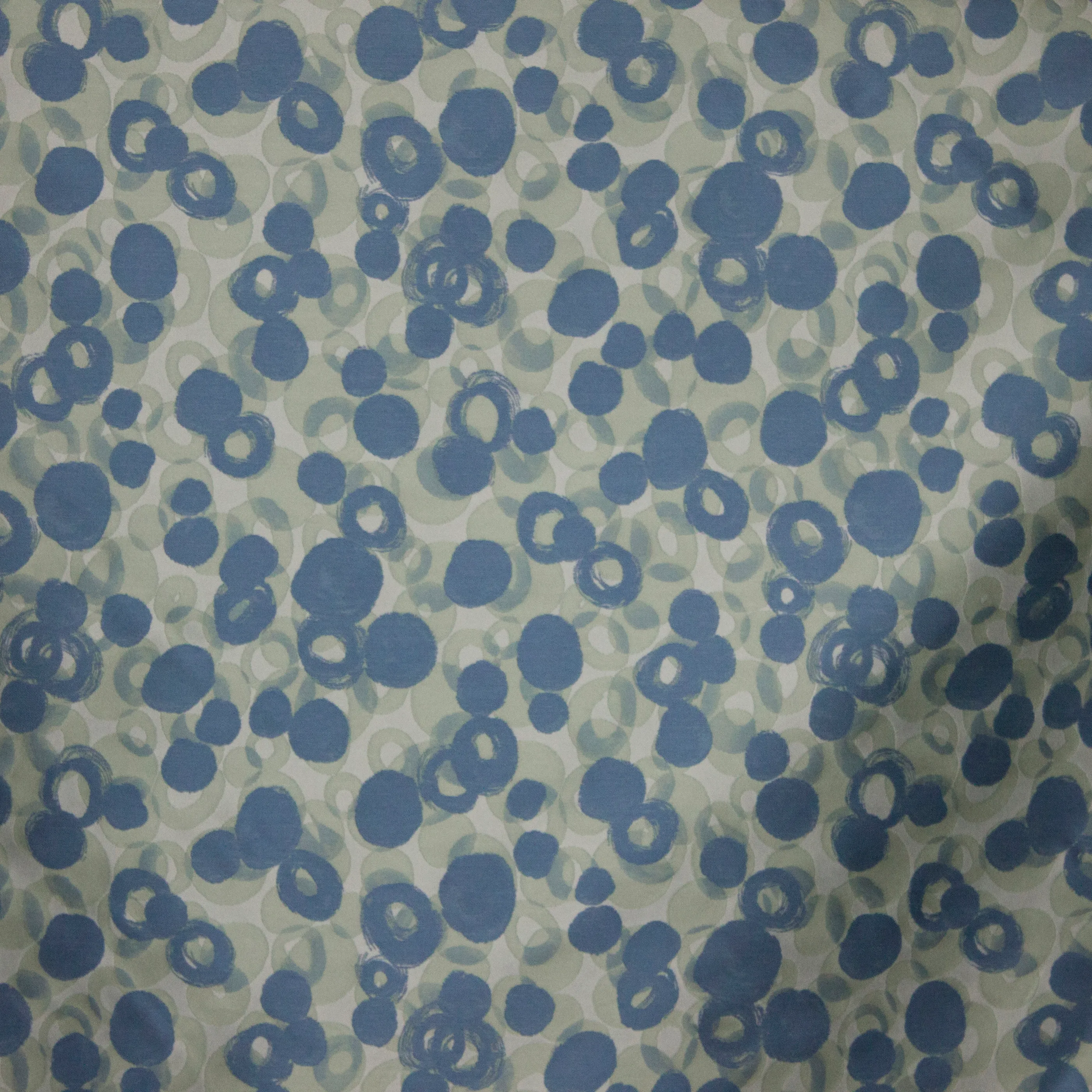 Jacquard met ingeweven cirkels