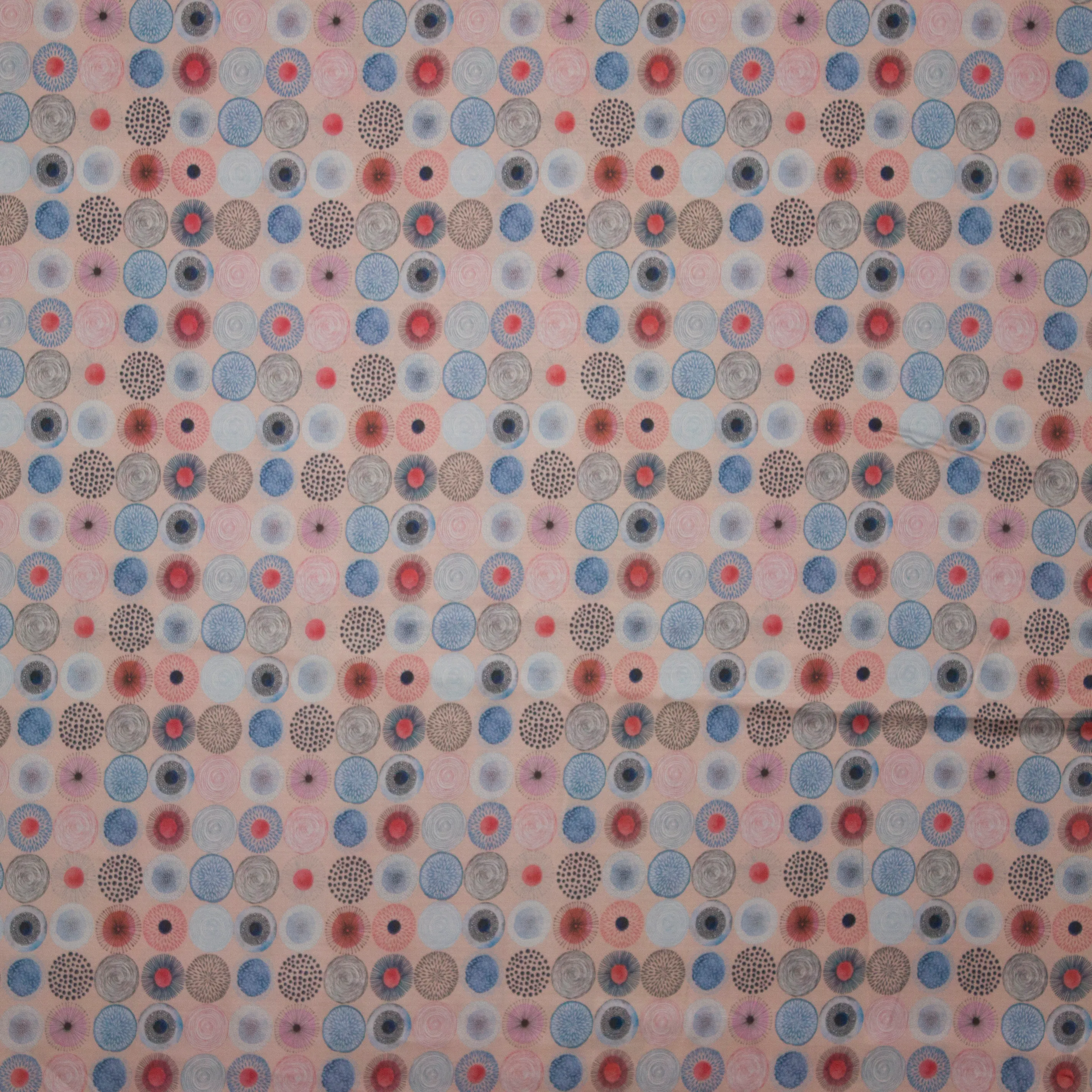 glanzende viscose met cirkeltjes
