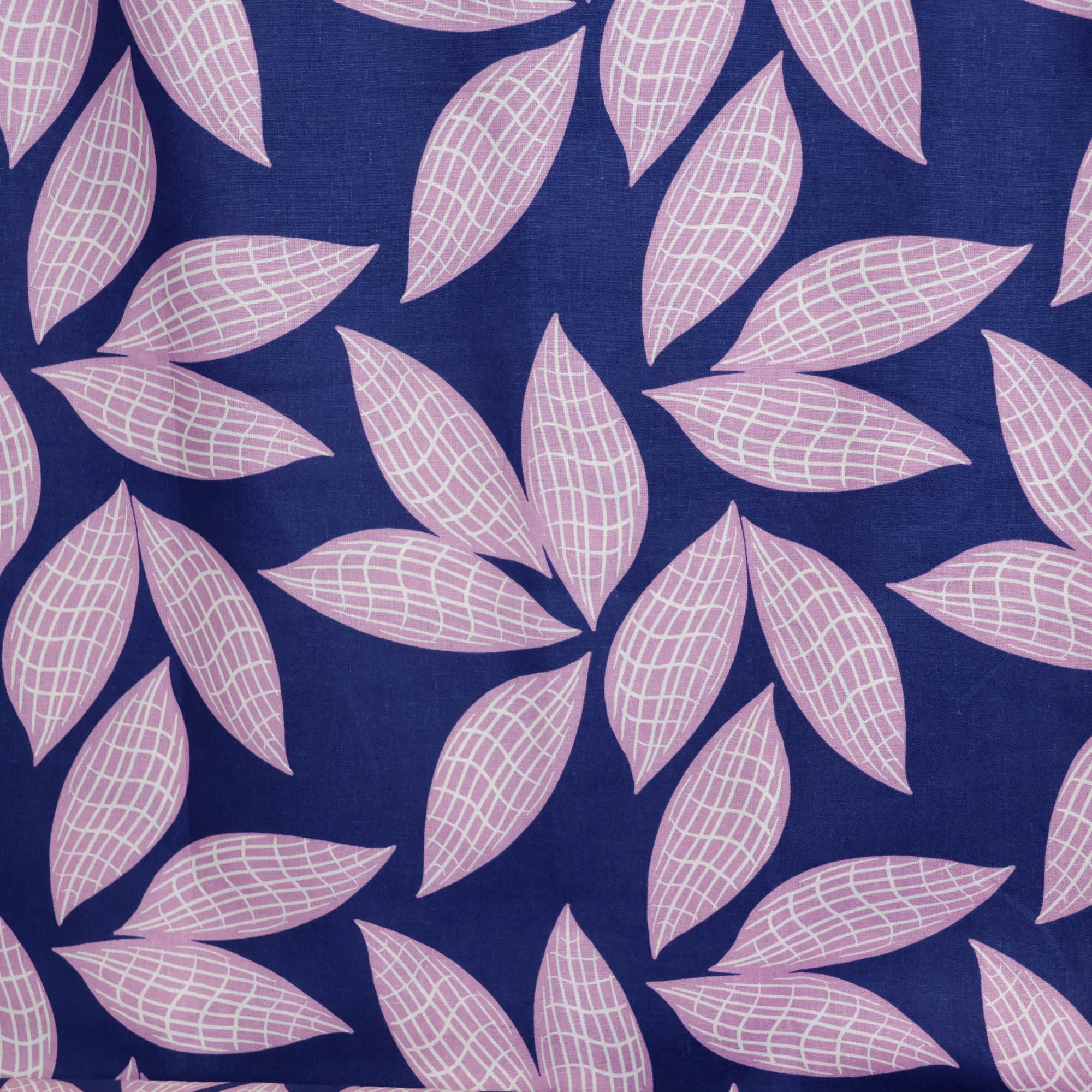Viscose linnen blauw met roze bladeren