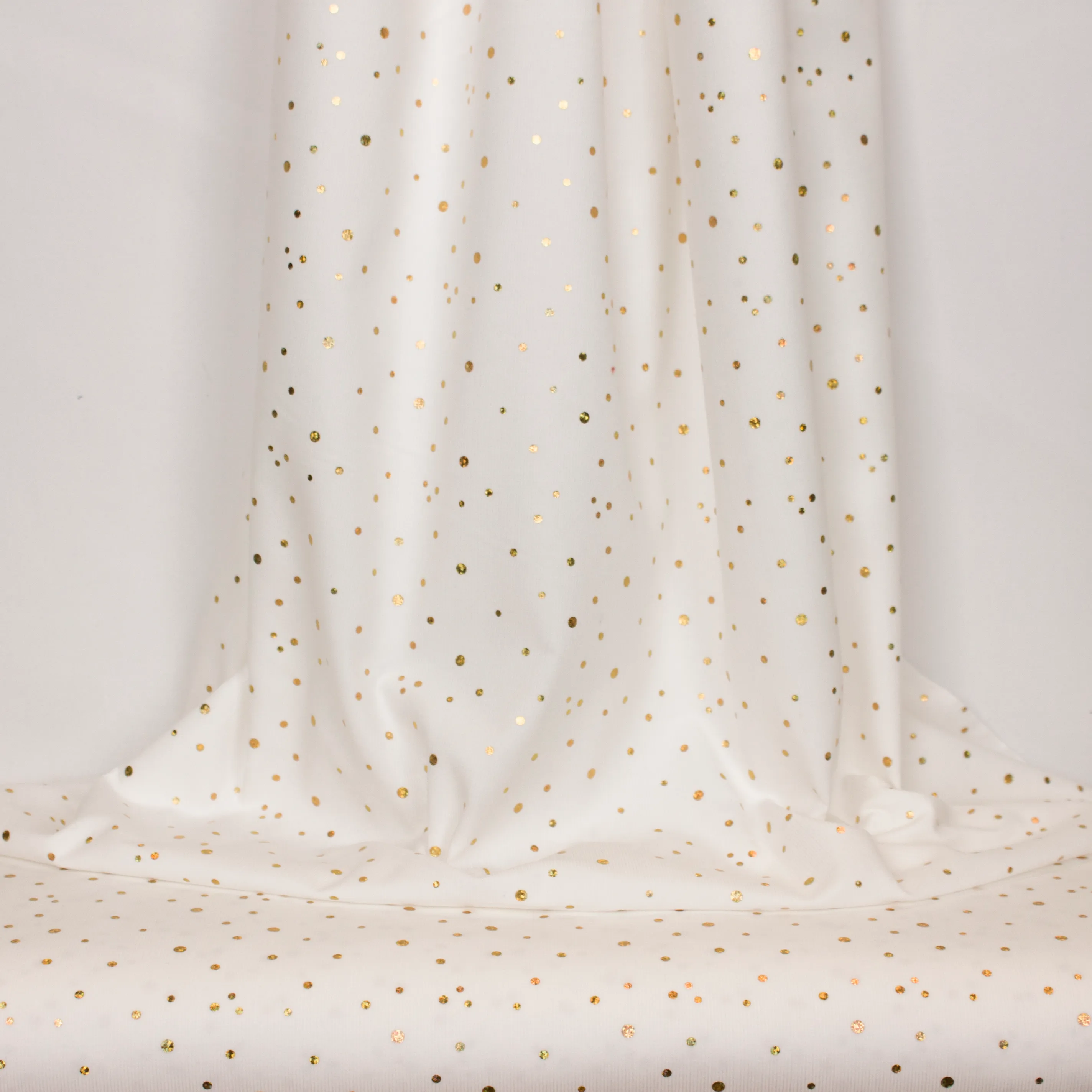 Witte ribfluweel met gouden stipjes