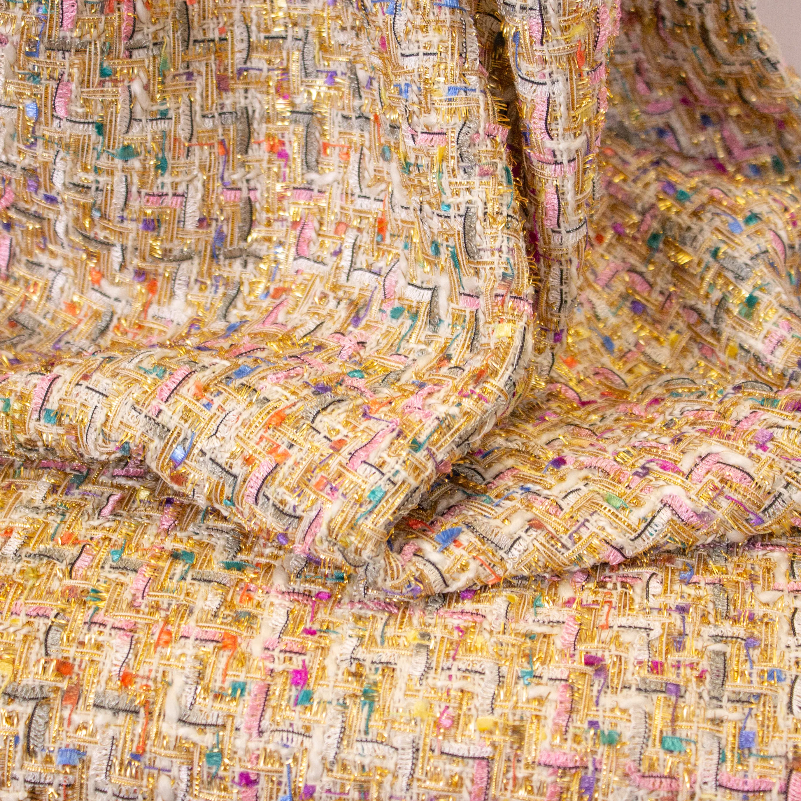 Chanelstof multicolor met goud