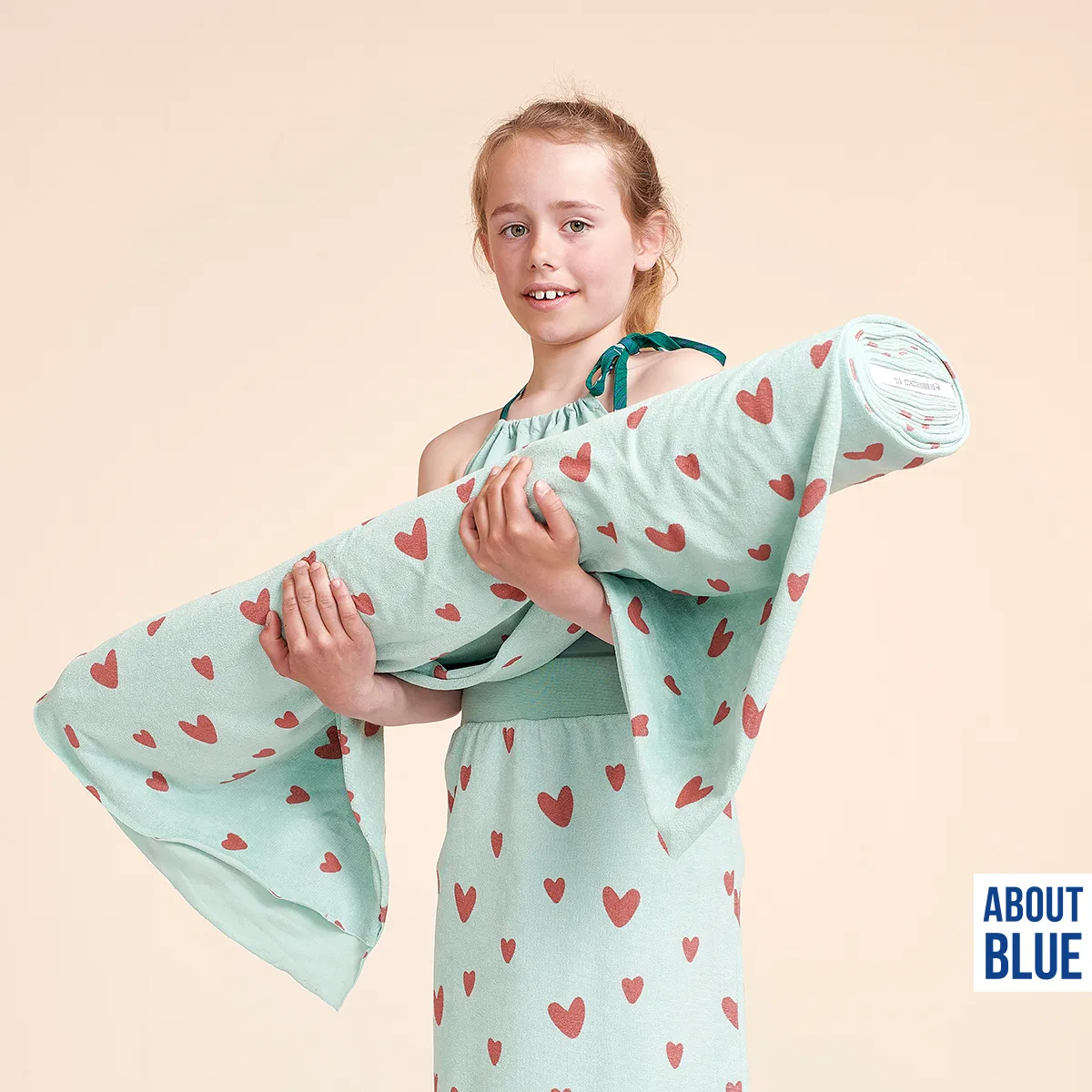 Lichtblauwe spons badstof met hartjes van About Blue
