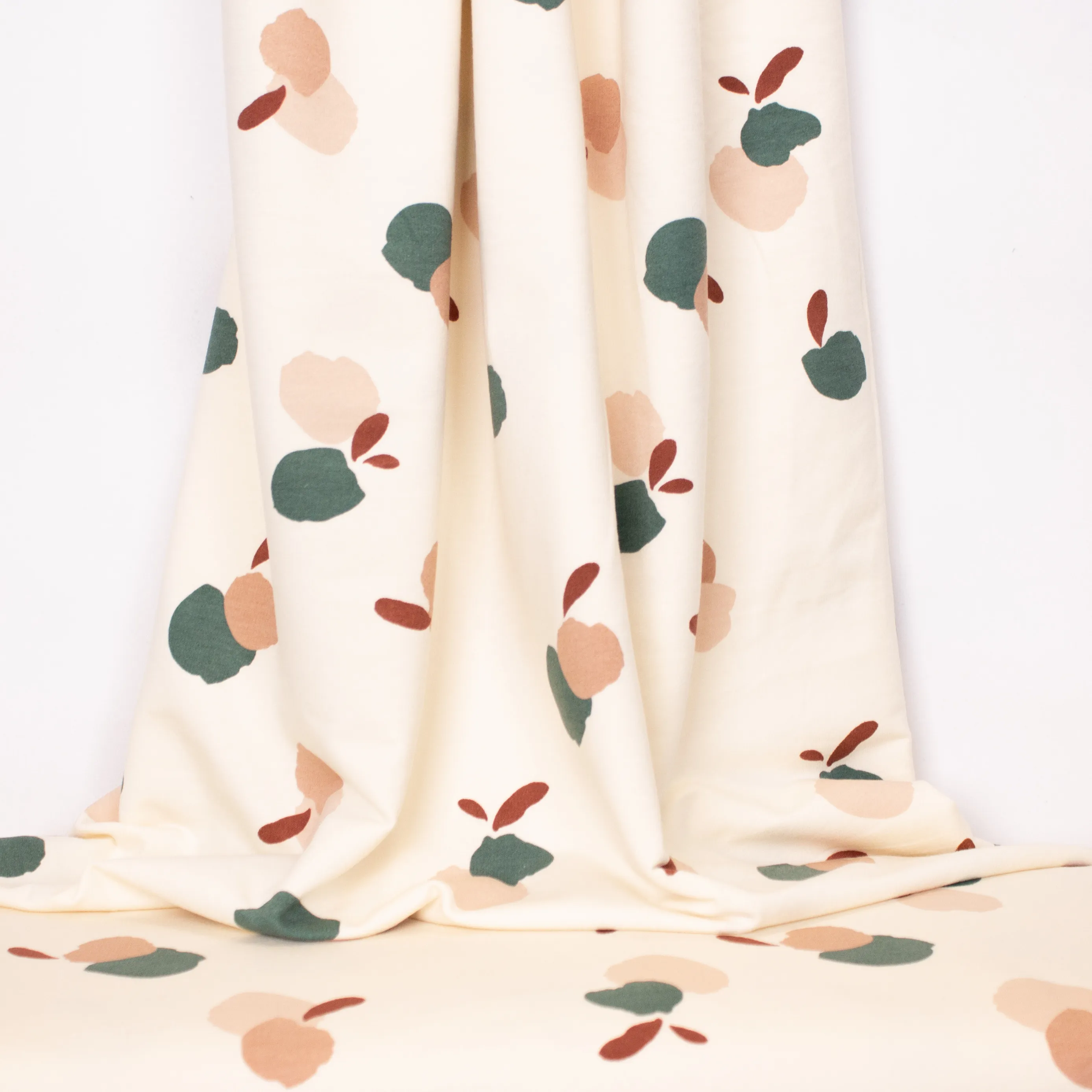 Beige French Terry met Motief van Atelier Brunette