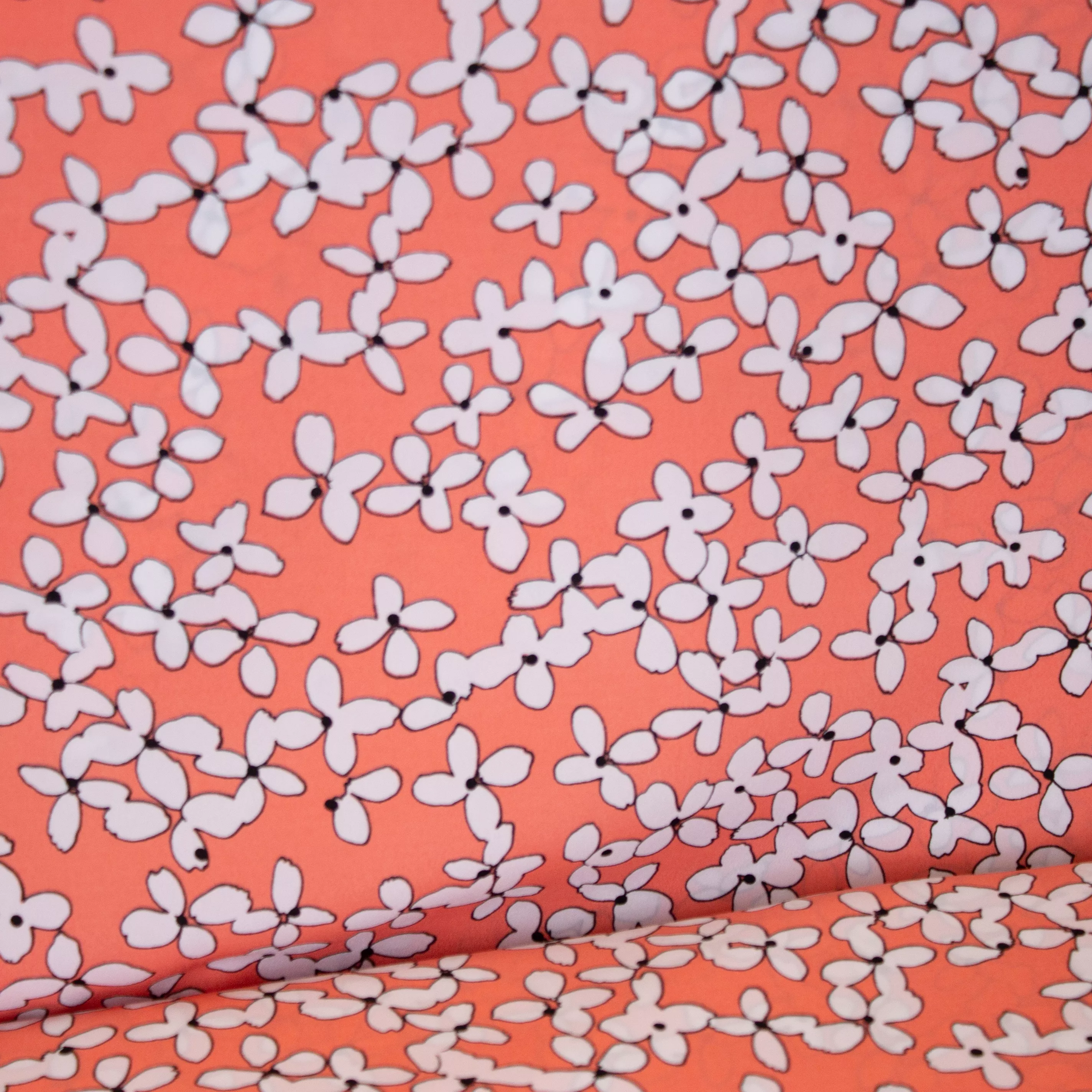 Oranje Polyester met Bloemen