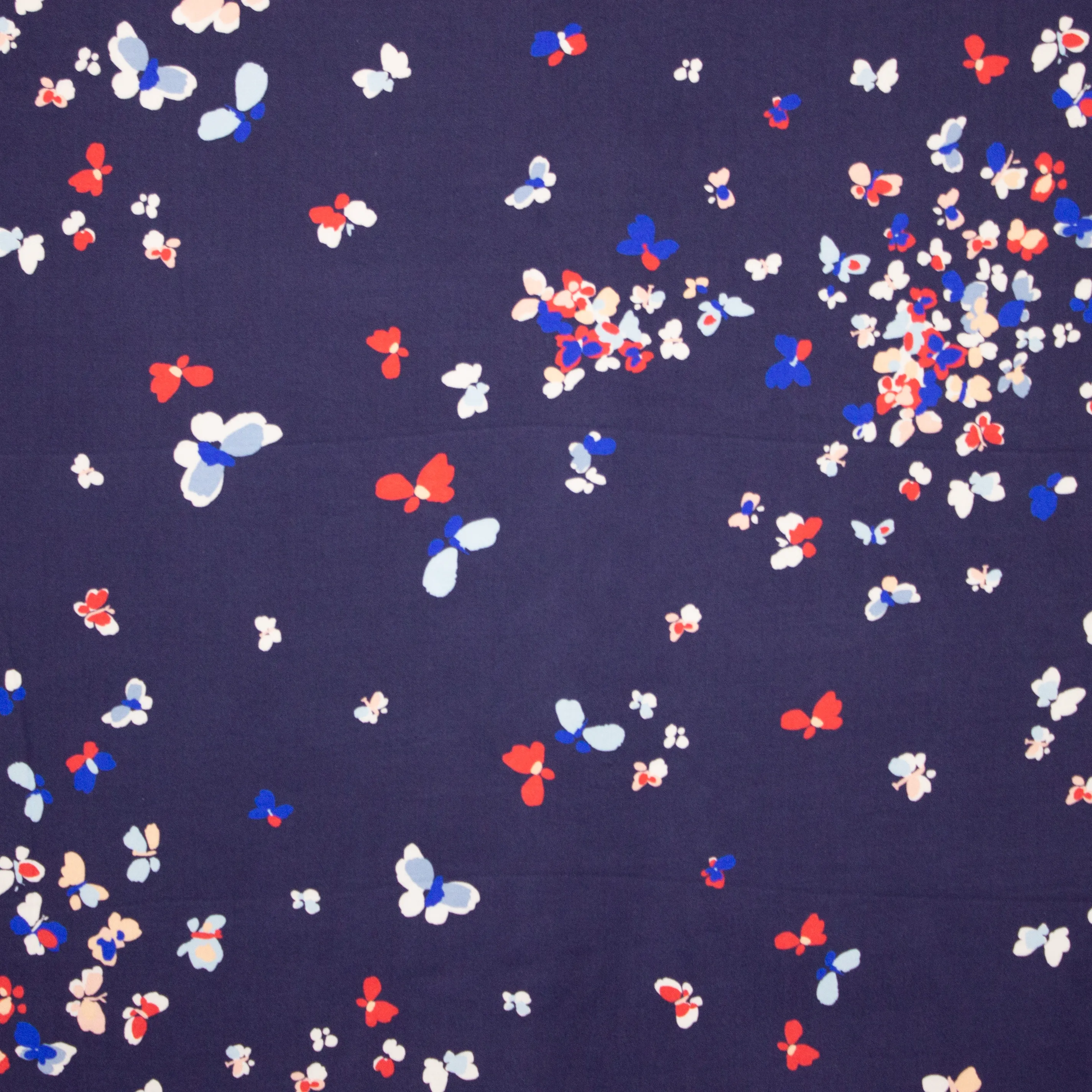 Donkerblauwe Viscose met Vlinders