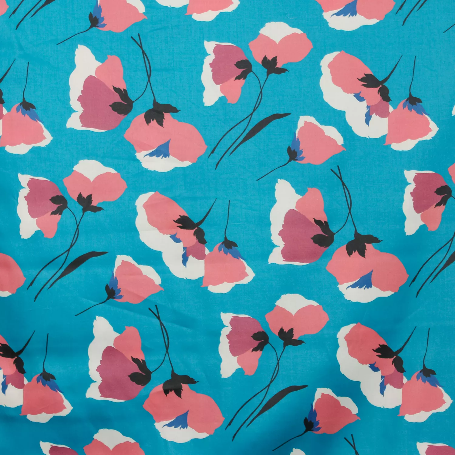 Gesatineerde viscose blauw met bloemen