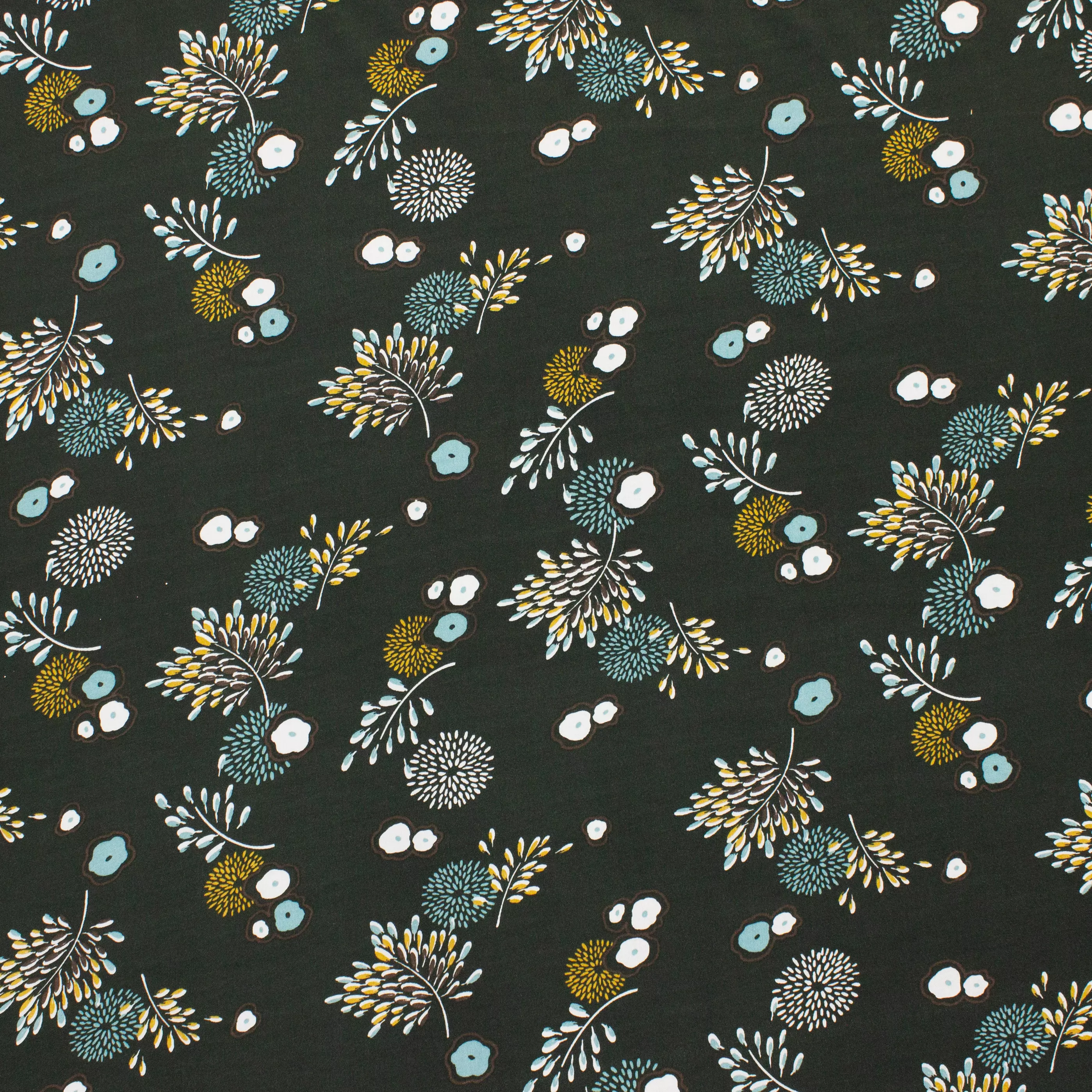 Viscose groen met bloemen