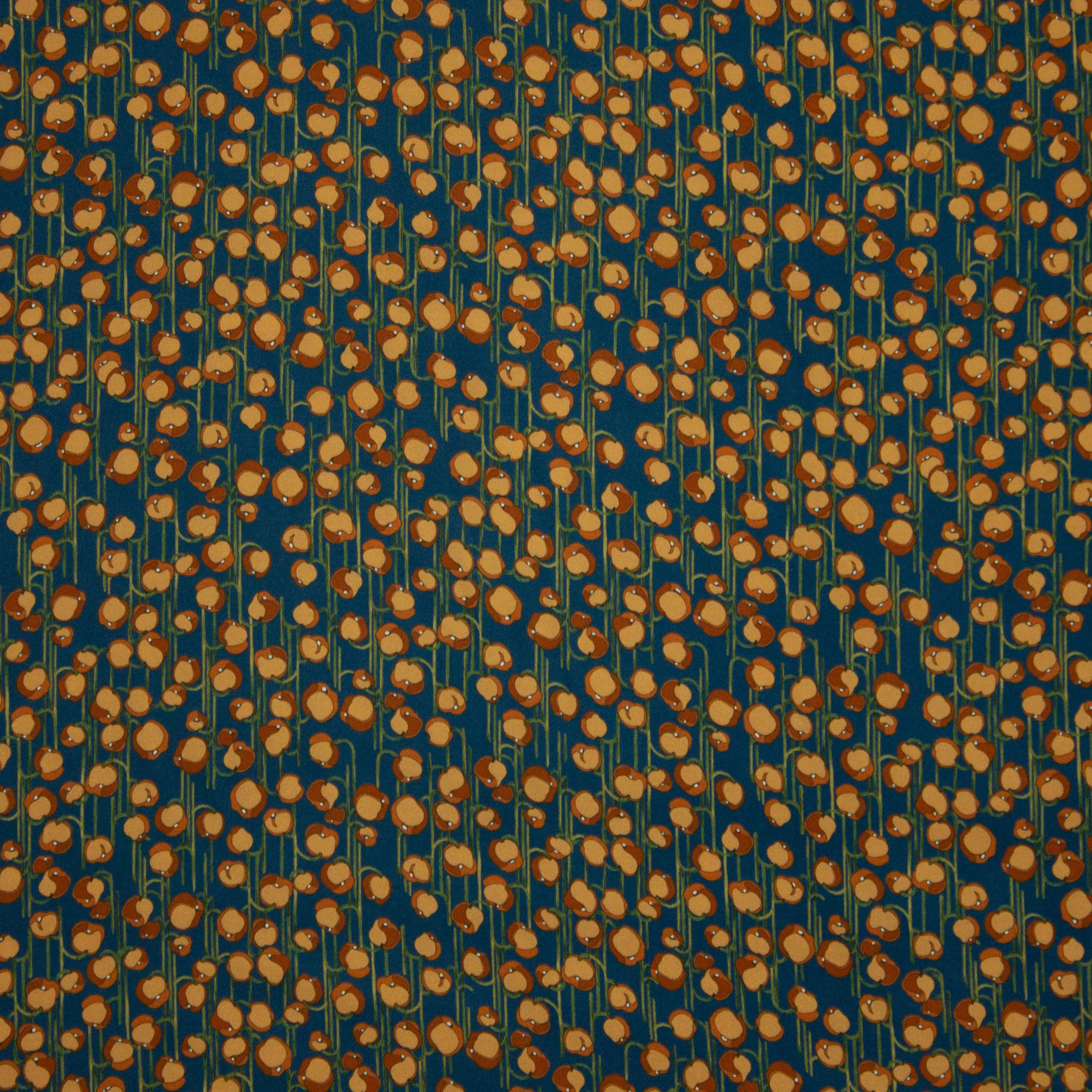Blauwe viscose met abstract motief in groen, bruin en oker