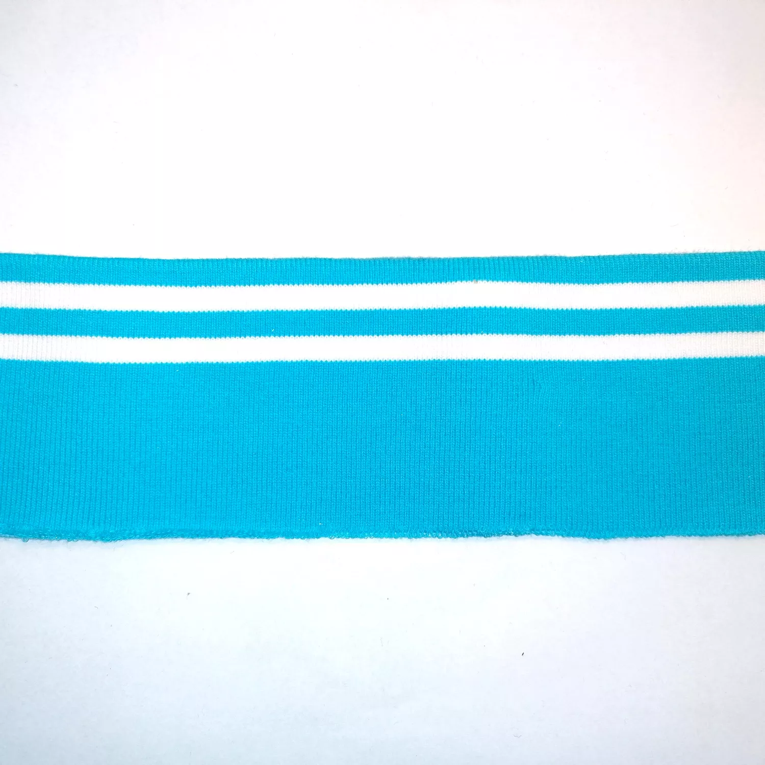 Turquoise cuff (boordstof) met witte strepen