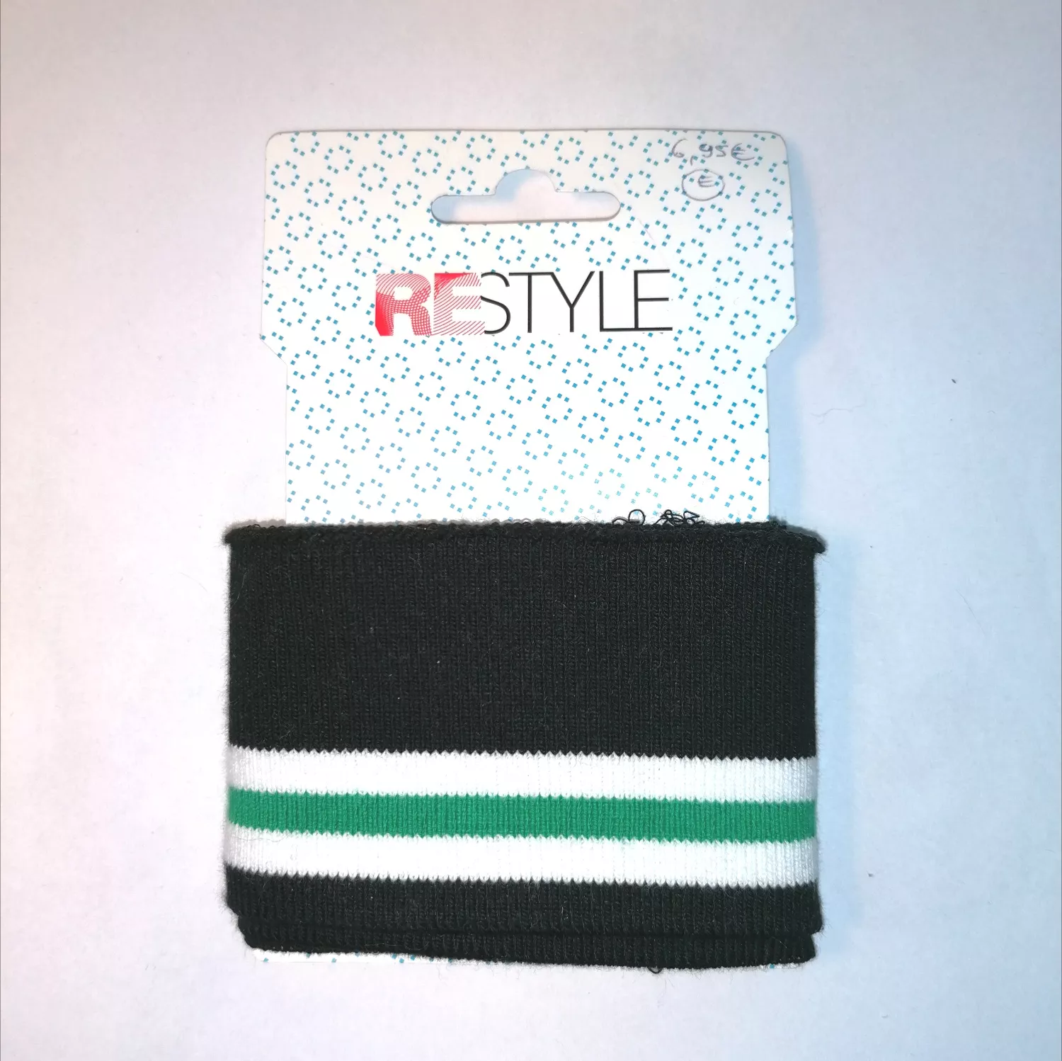Zwarte cuff (boordstof) met witte en groene strepen