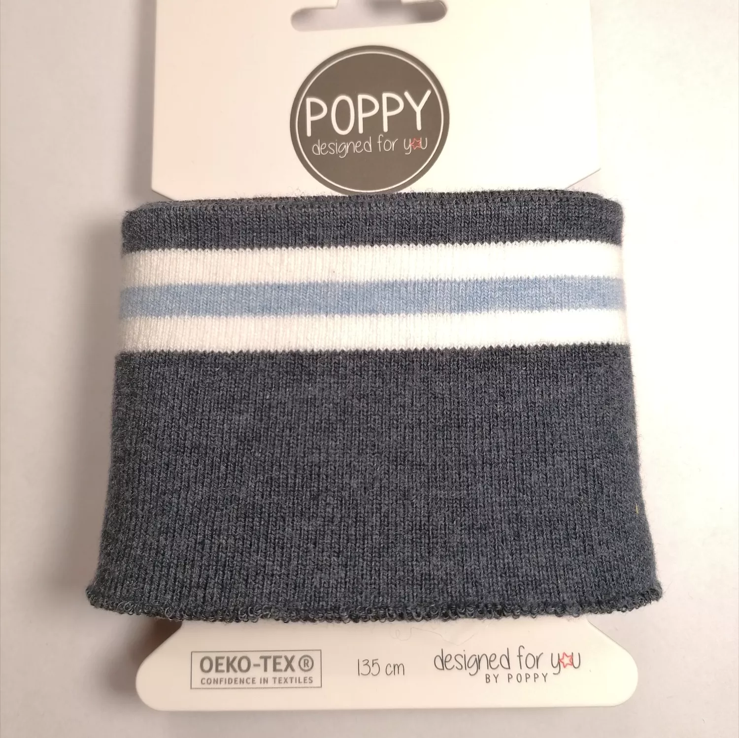 Antracietgrijze cuff (boordstof) met witte en lichtblauwe strepen van Poppy