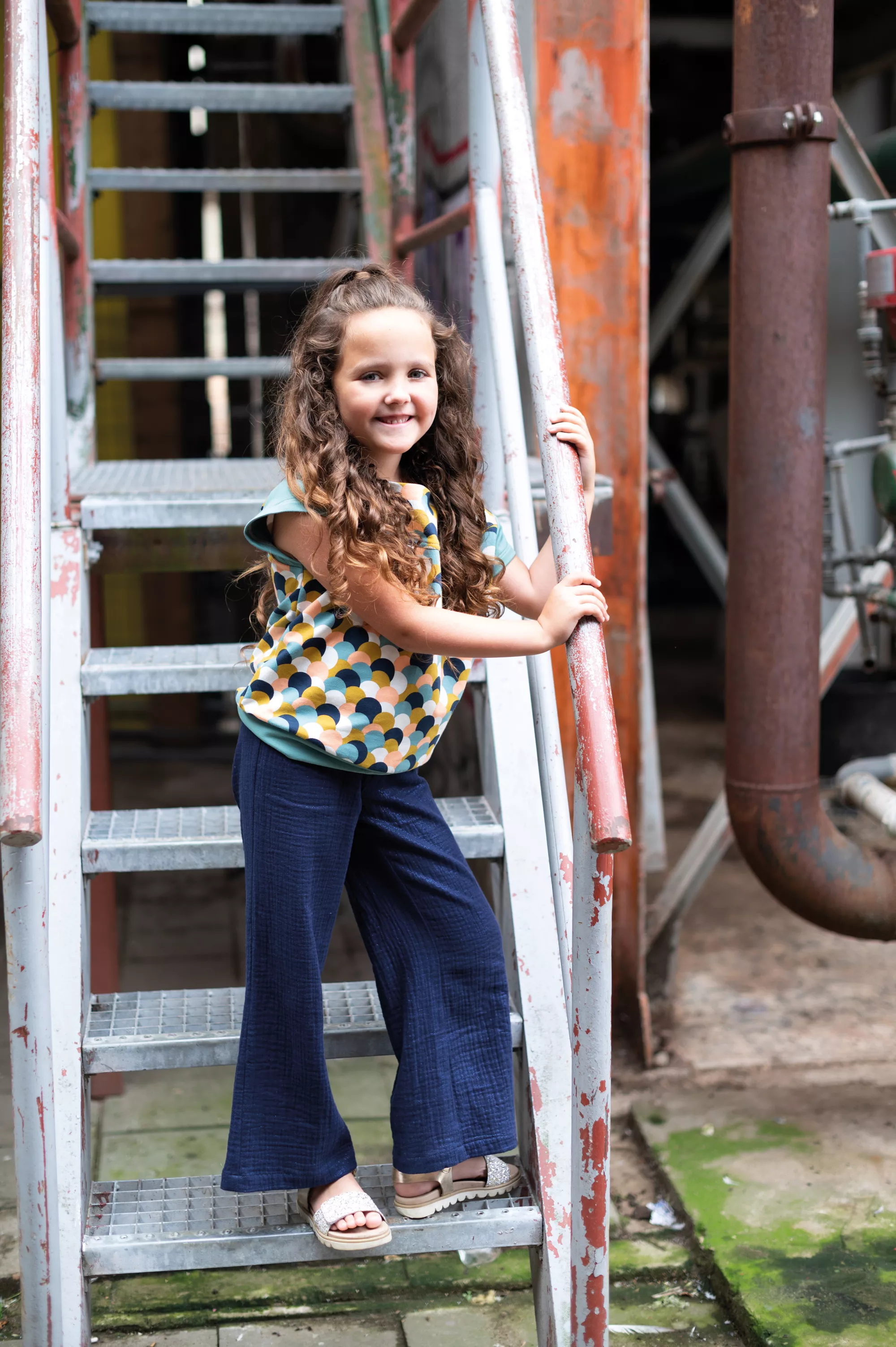 Donker blauwe double gauze met glitter van Poppy