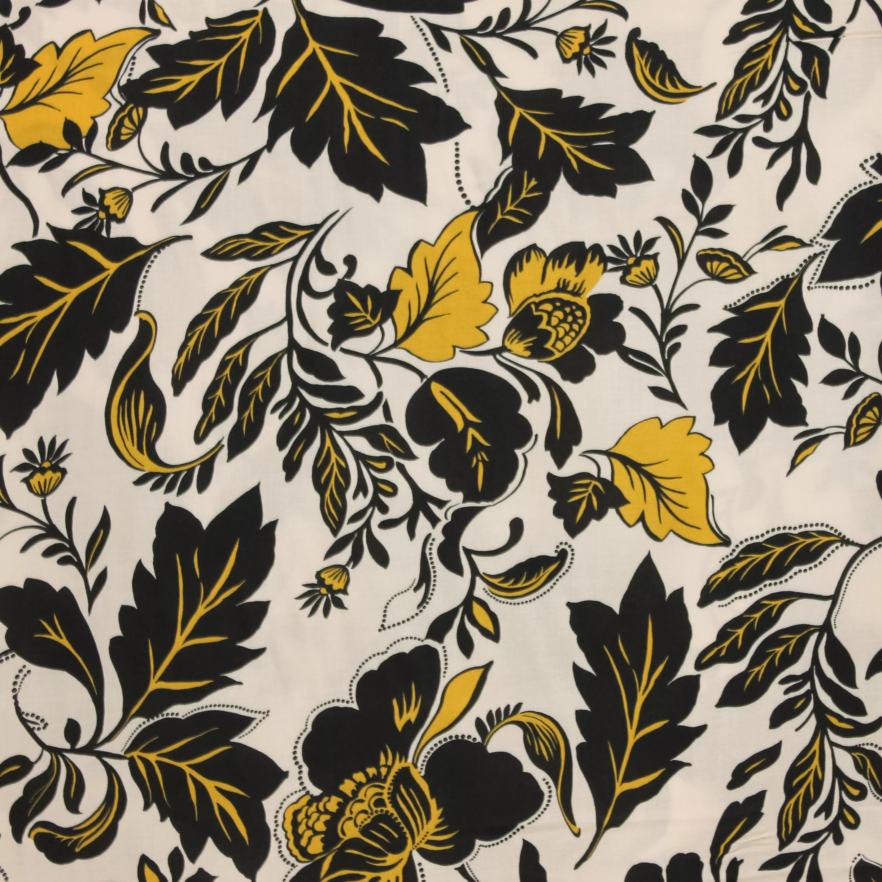Witte viscose met bloemen Burda collectie lente-zomer 2022