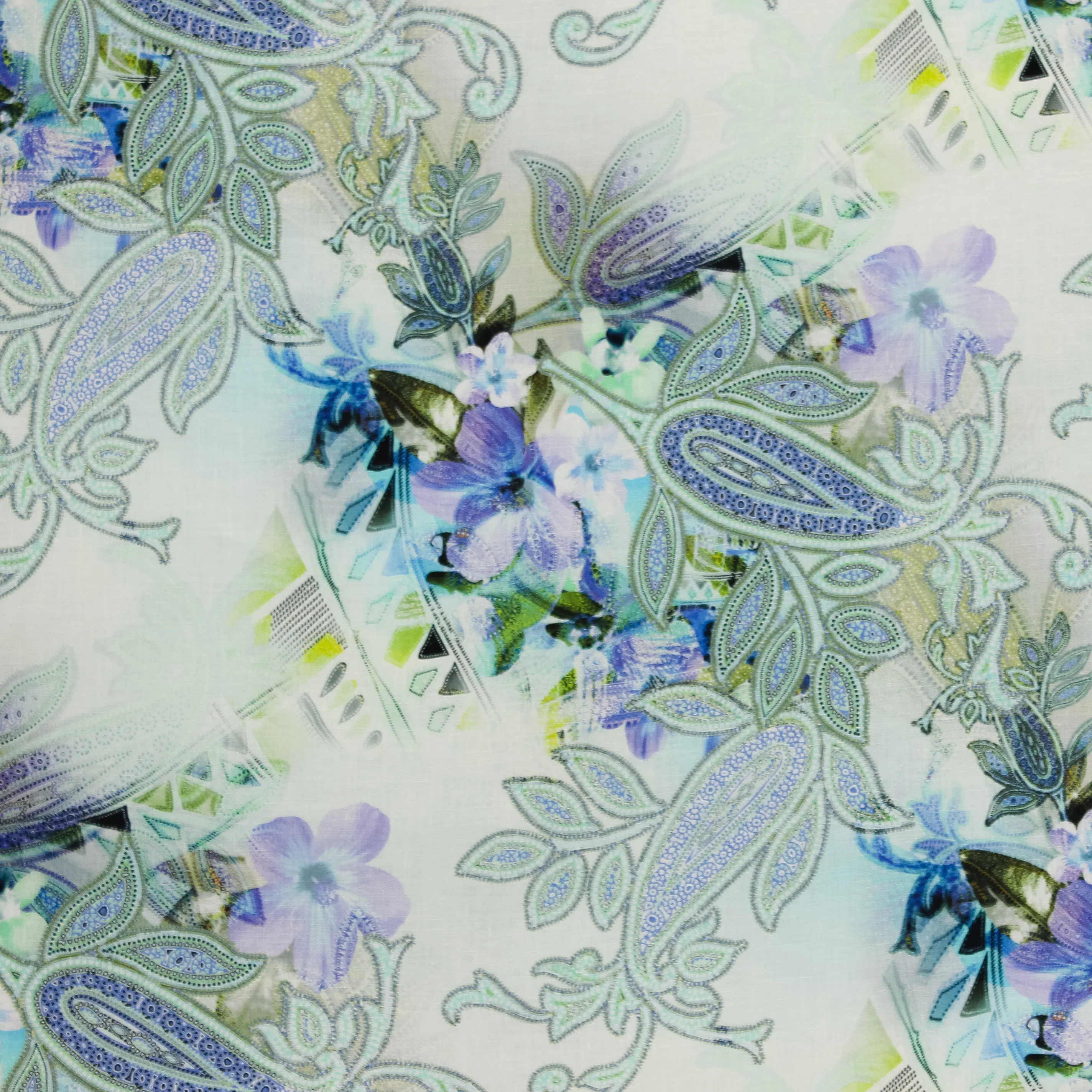 Linnen stof blauw-groen-paars met sierlijke patronen en bloemen van Alta Moda