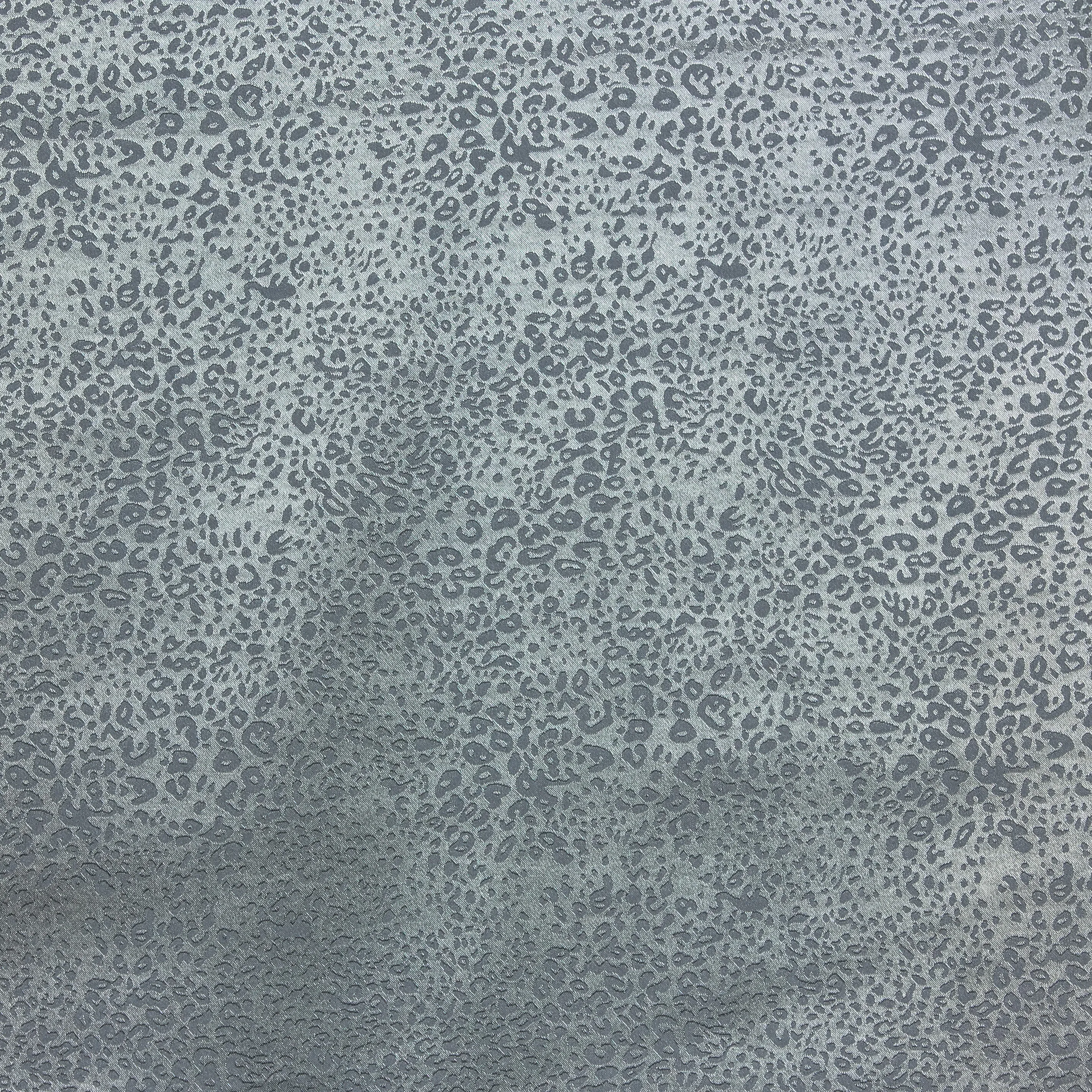 Lichtblauwe polyester met luipaardpatroon