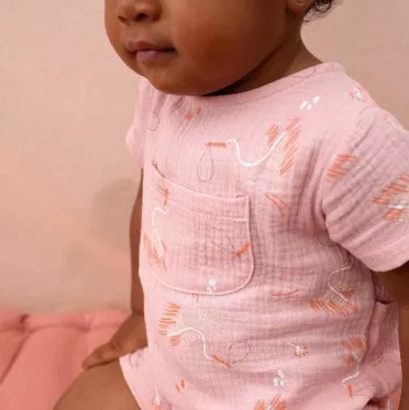 Roze double gauze met ooievaars - Katia Fabrics