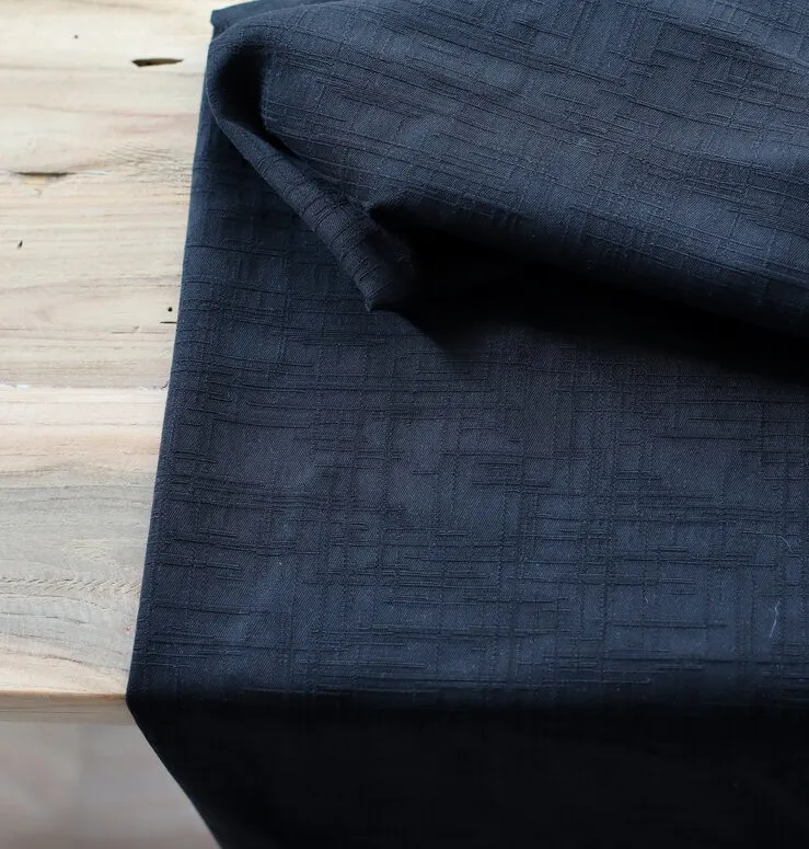 Zwarte licht rekbare tencel jacquard - 'grunge jacquard black' van Meet Milk
