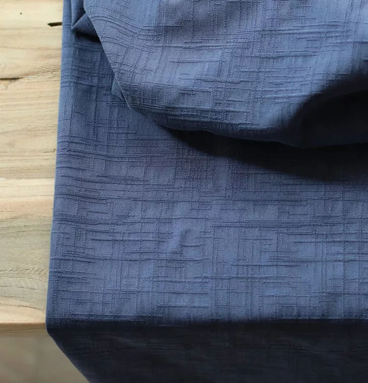 Blauwe licht rekbare tencel jacquard - 'grunge jacquard blueberry' van Meet Milk