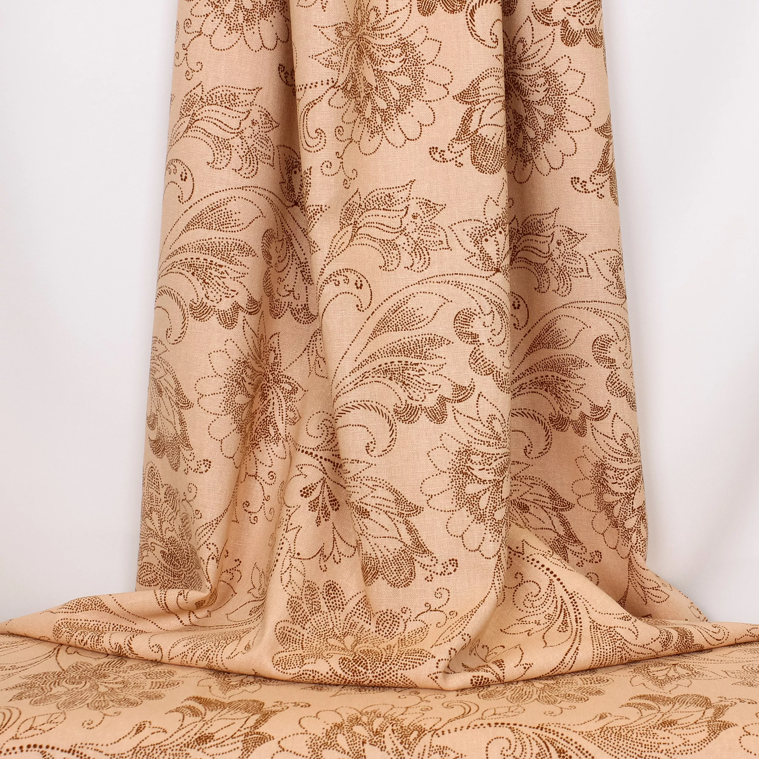 Roze linnen viscose met sierlijke gestipte bloemen