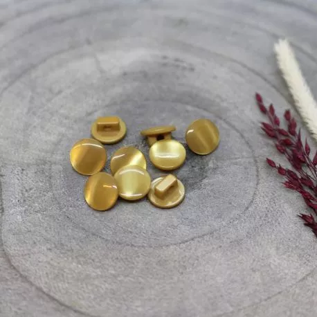 Mosterd glanzende knoopjes met één oogje 10 mm  - Swing Buttons Mustard van Atelier Brunette