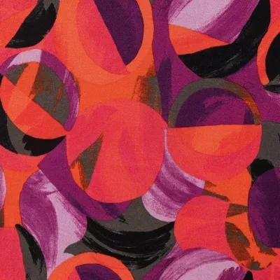 Viscose satijn fuchsia met abstract motief