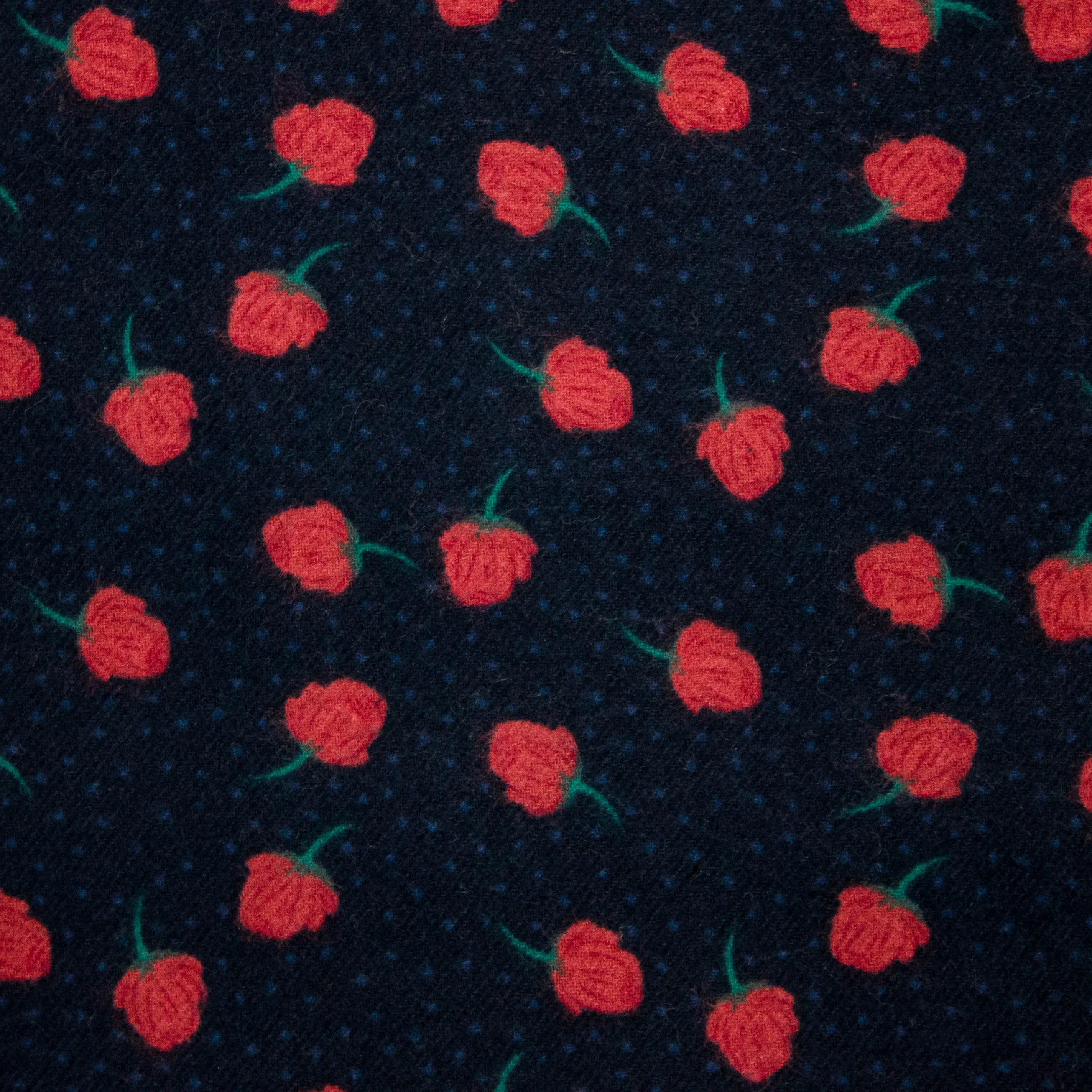 Marvella flanel donkerblauw met bloemen