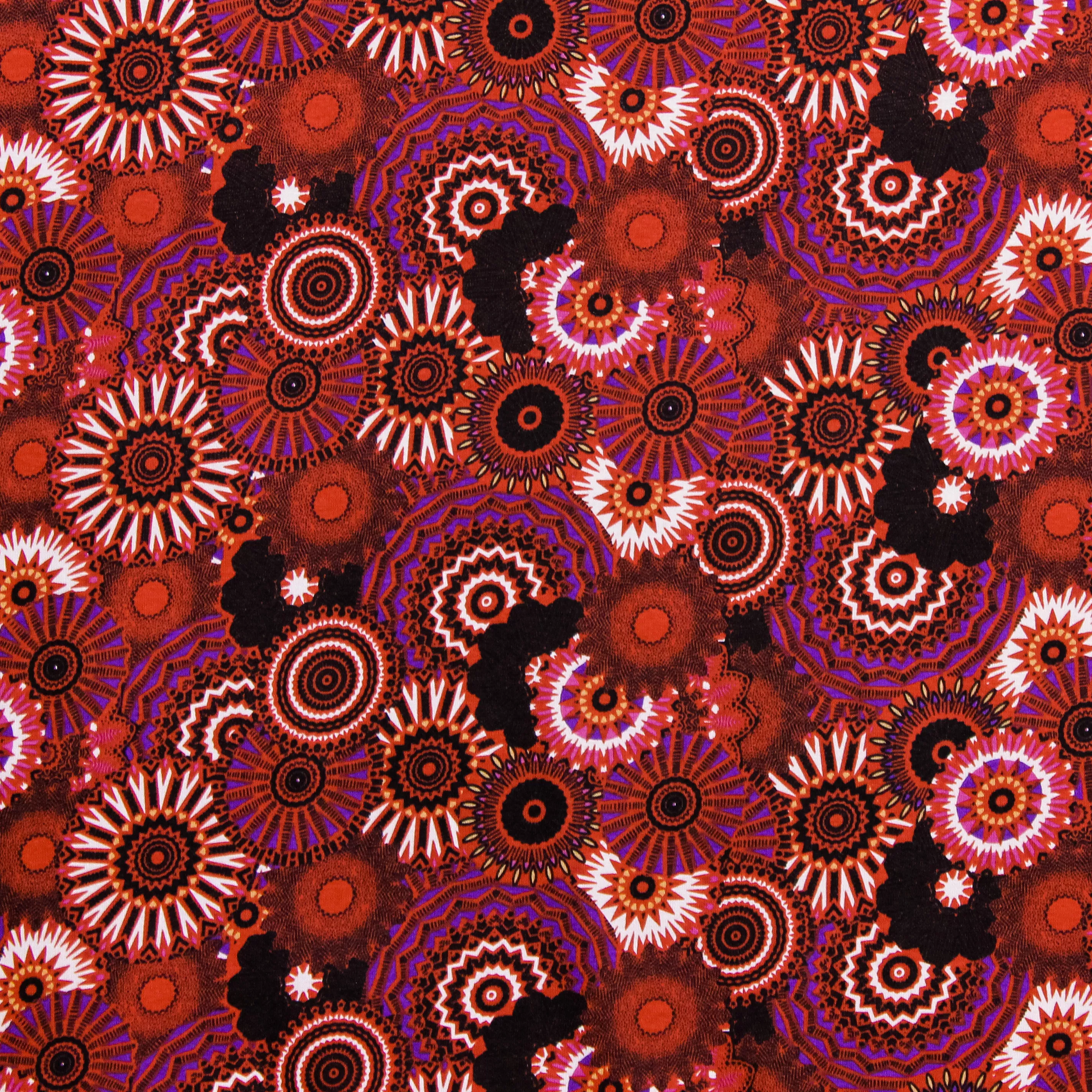 Viscose tricot donkerrood met bloempatroon
