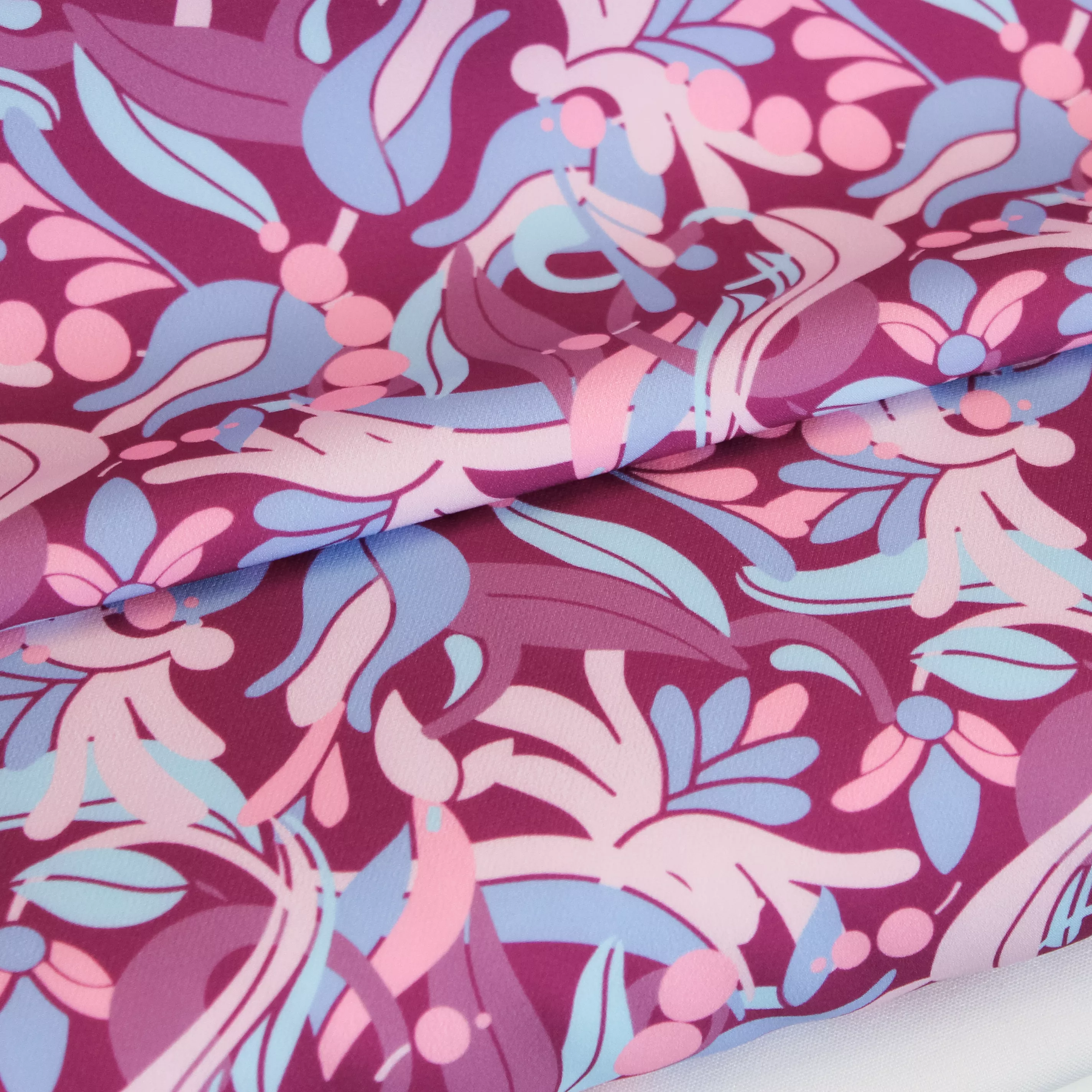 Polyester stretch met roze bloemen
