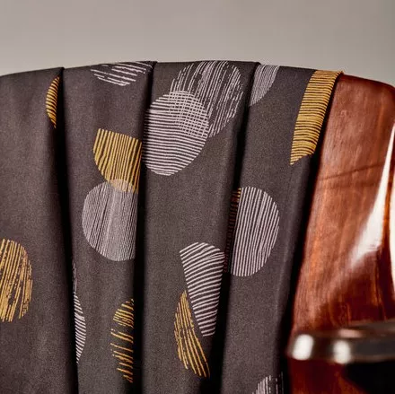 Viscose ecovero zwart met gele abstracte bollen  - Atelier Brunette -