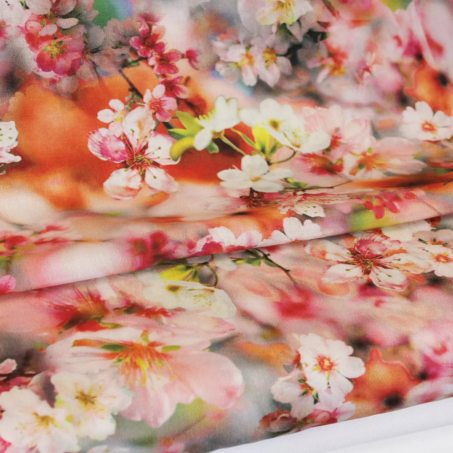 Viscose met roze digitale bloemenprint