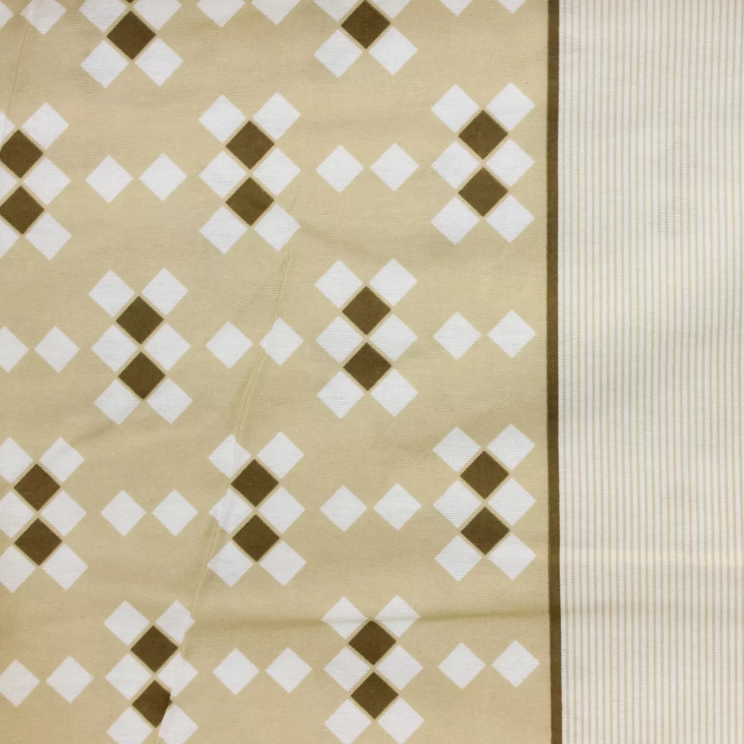 Lakenstof flanel beige met vierkant motief