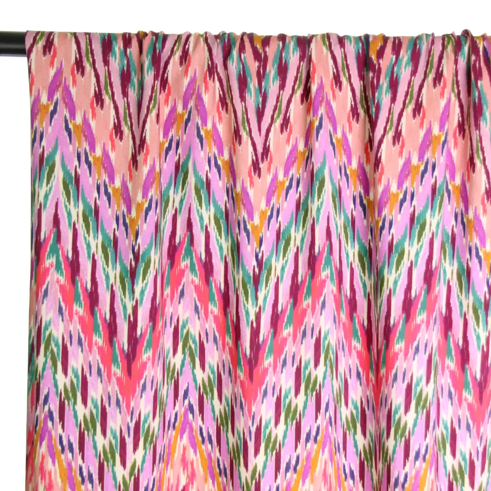 Viscose met abstract visgraat motief - Atelier Jupe