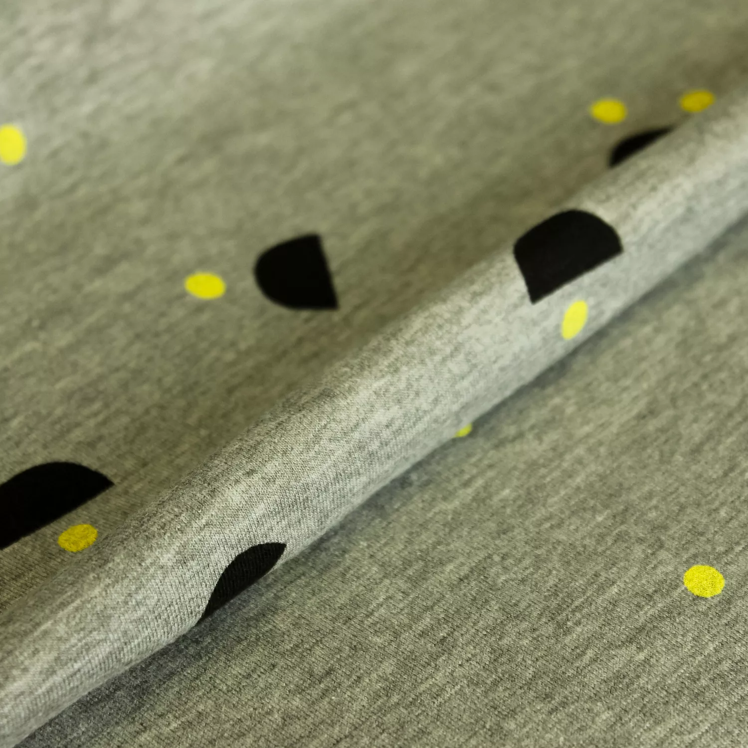 Tricot grijs met figuren - Katia