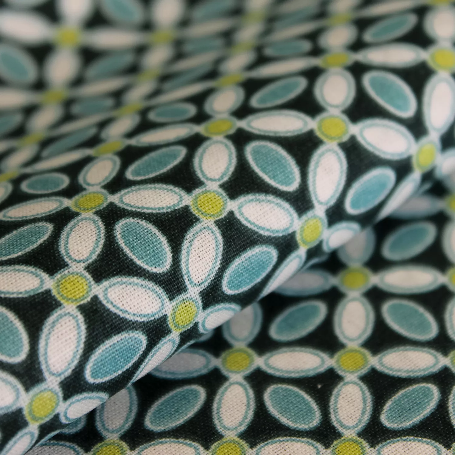 Katoen blauw met cirkelmotief