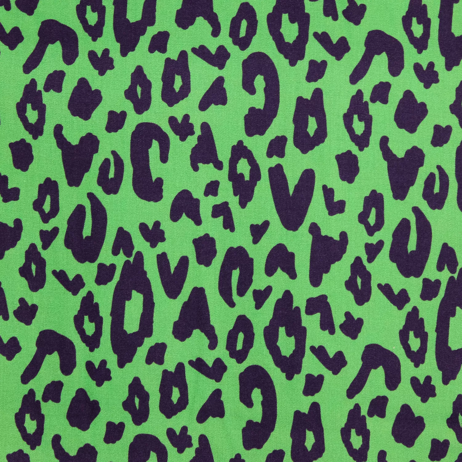 Viscose groen met luipaardprint