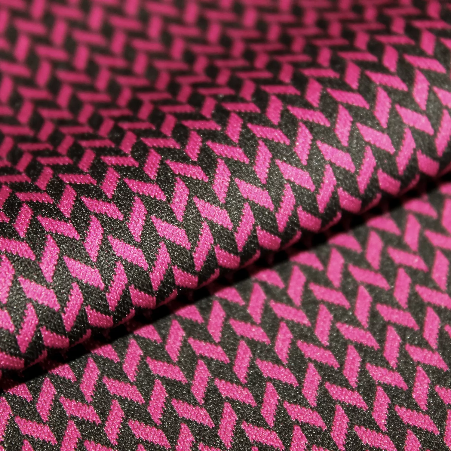 Punta di Roma groenzwart met mauve streepjes