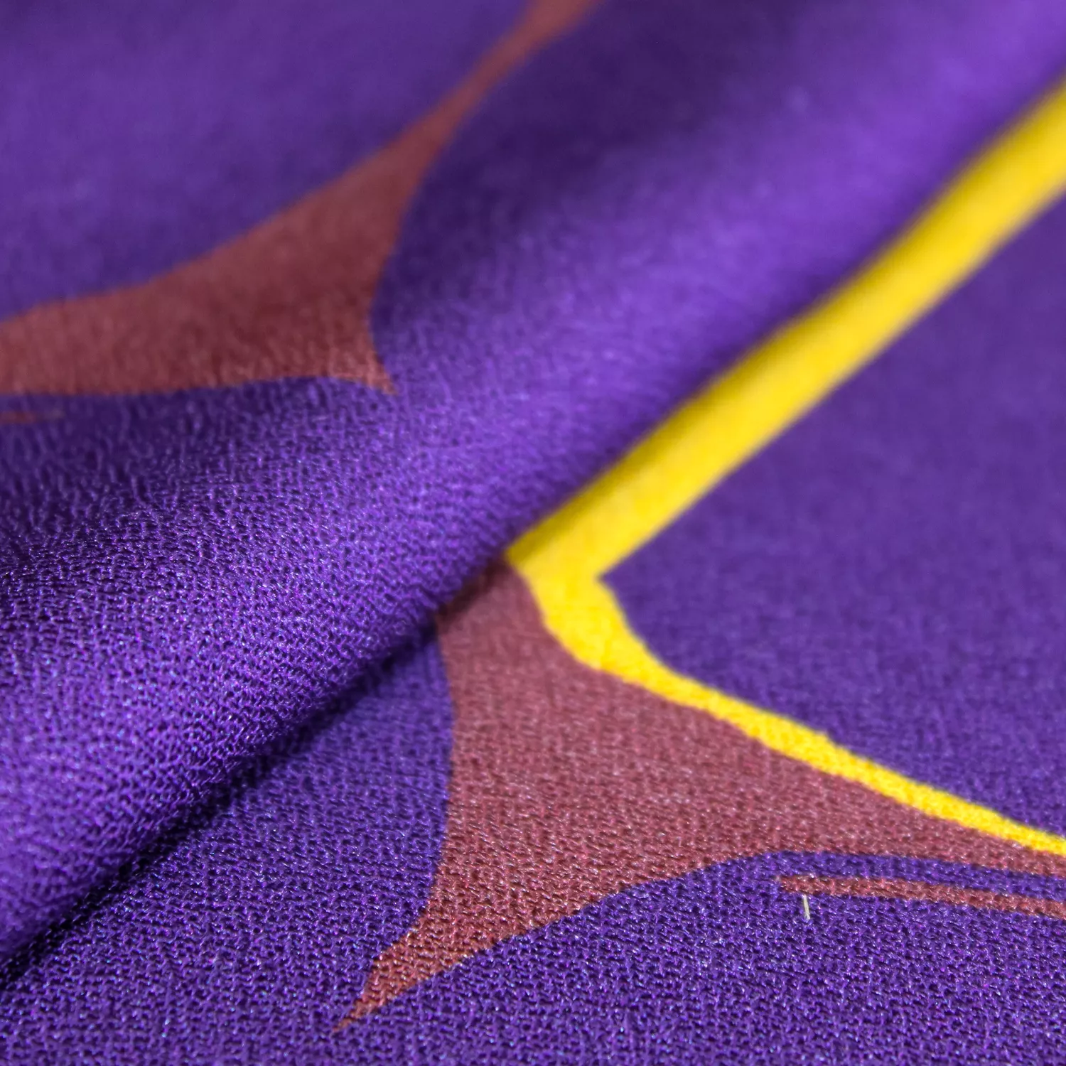Viscose mauve met bollen