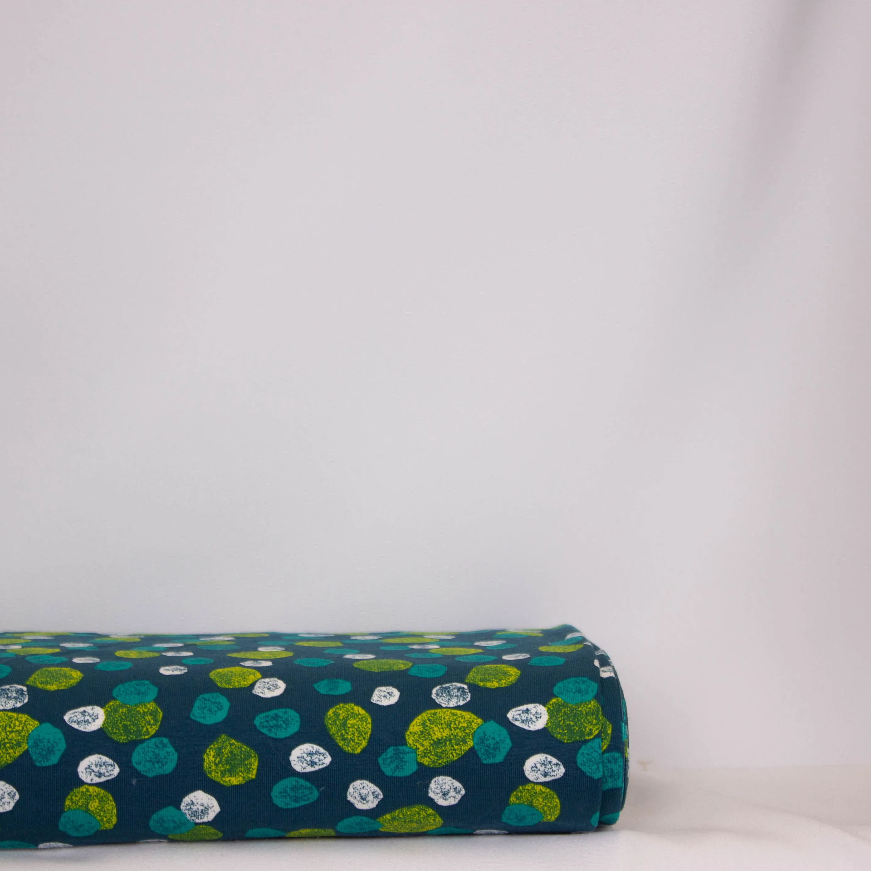Tricot blauw met bollen