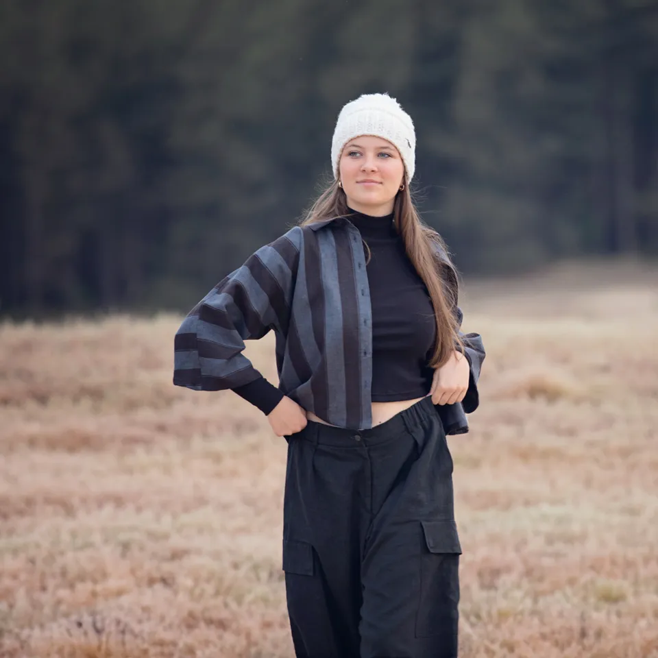 Linnen/viscose blauw zwart gestreept 'Verticals' van See You At Six