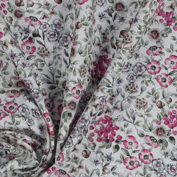 Fijne katoenen poplin besjes en bloemen   - Poppy