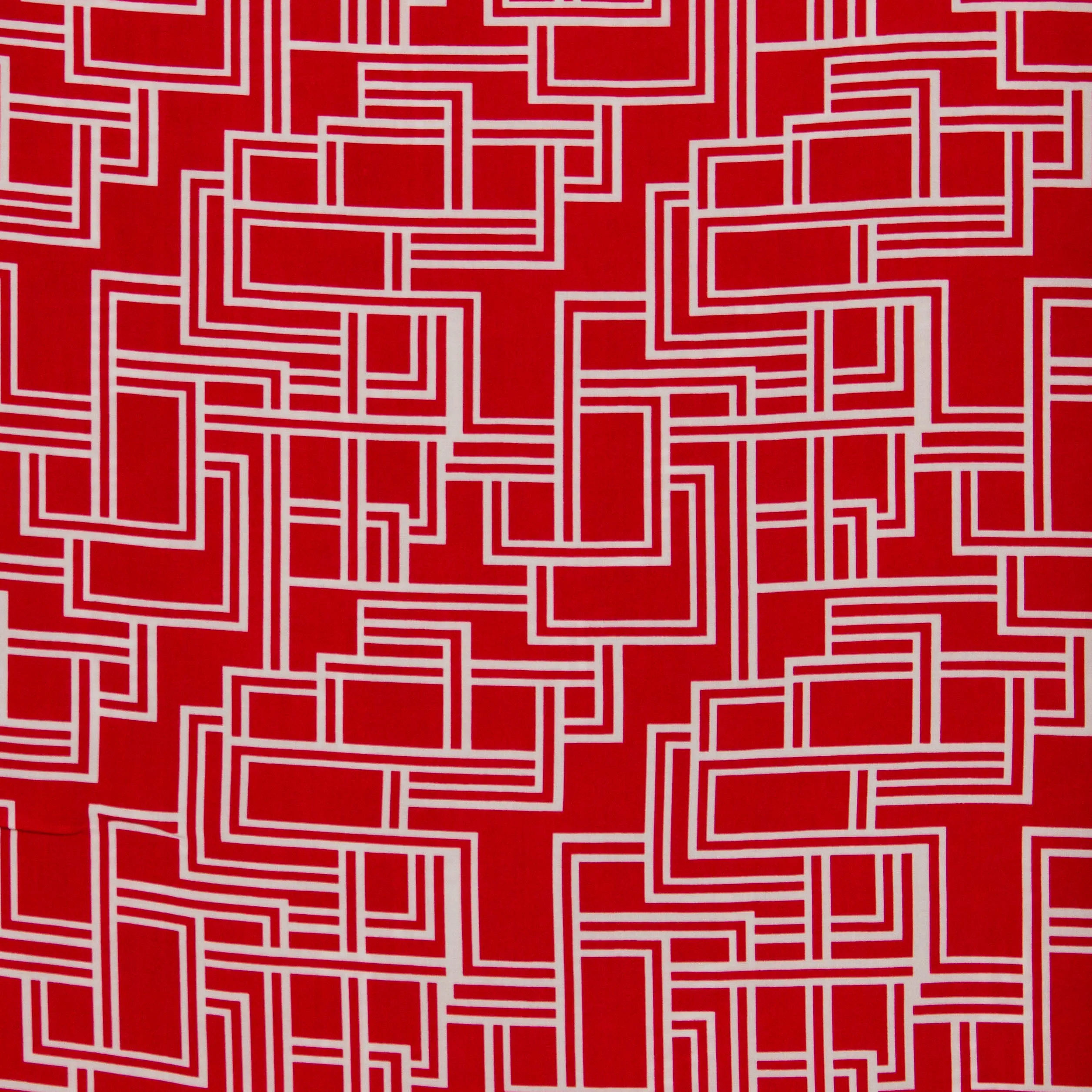 Viscose popeline rood met wit patroon