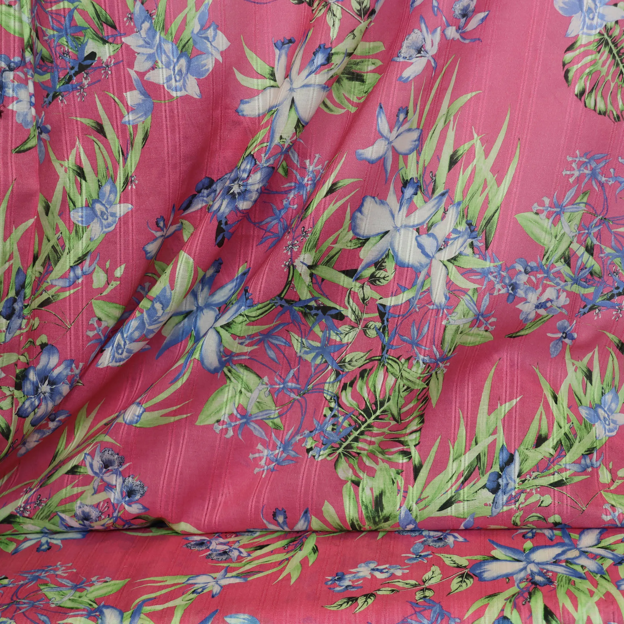 Katoen roos met bloemen