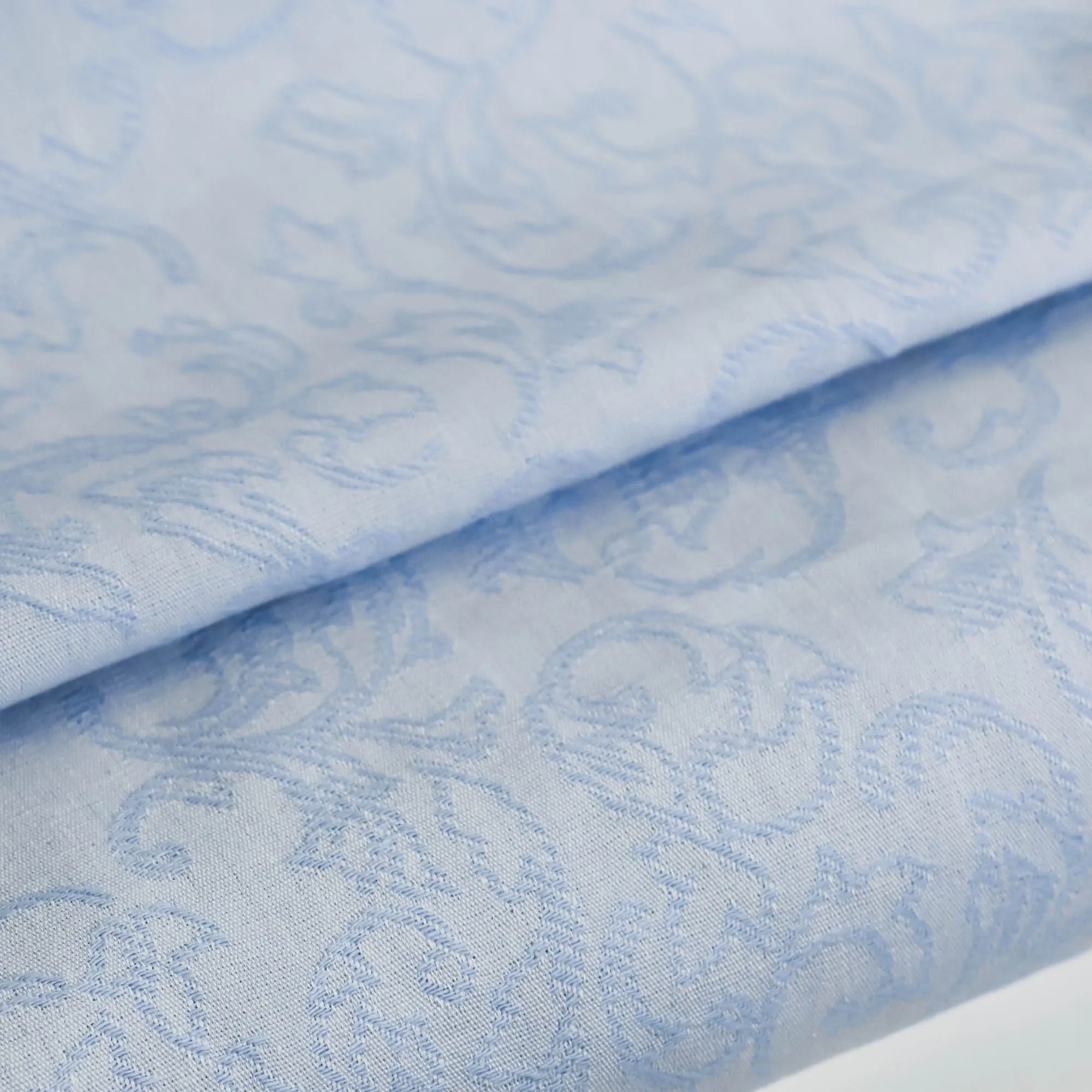 Lichtblauwe jacquard