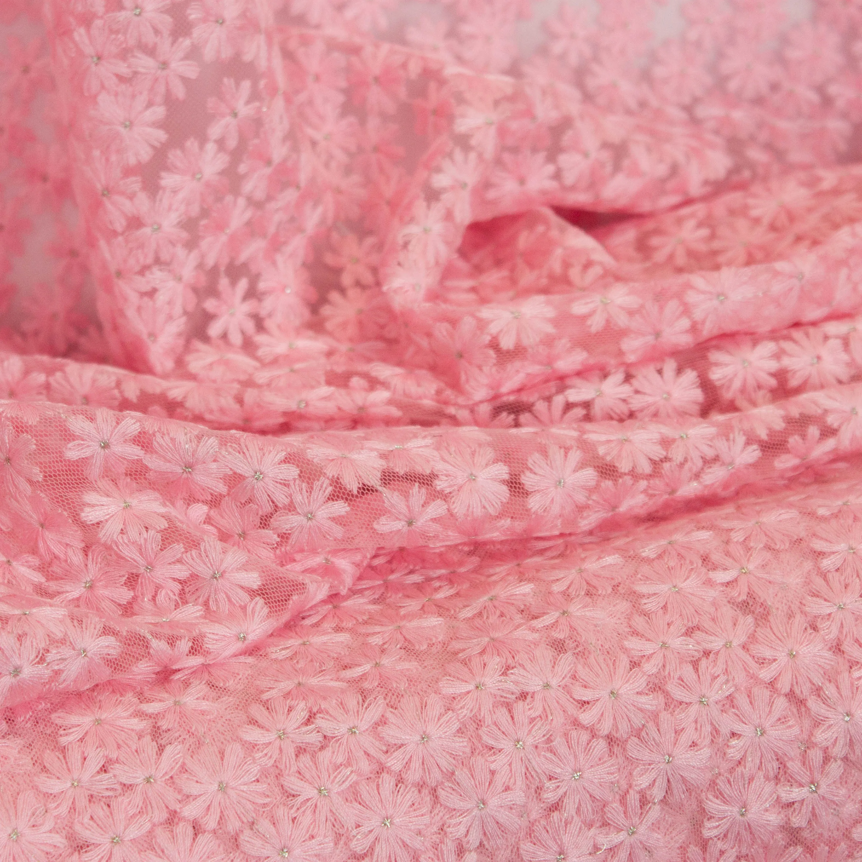 Tule kant broderie met roze bloemen - Lorré