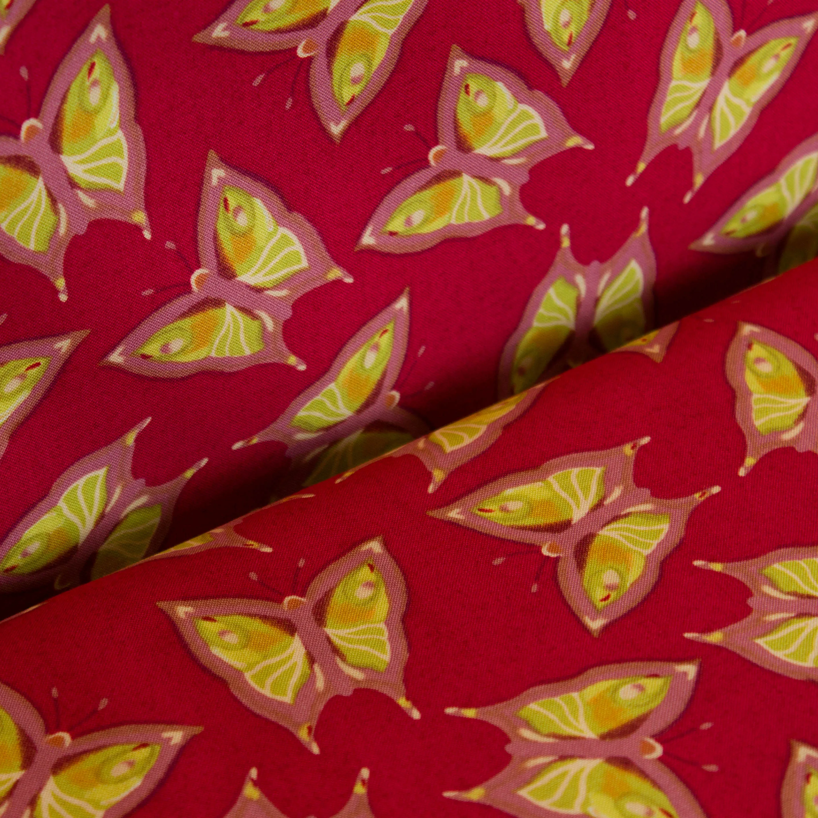 Katoen rood met vlinders