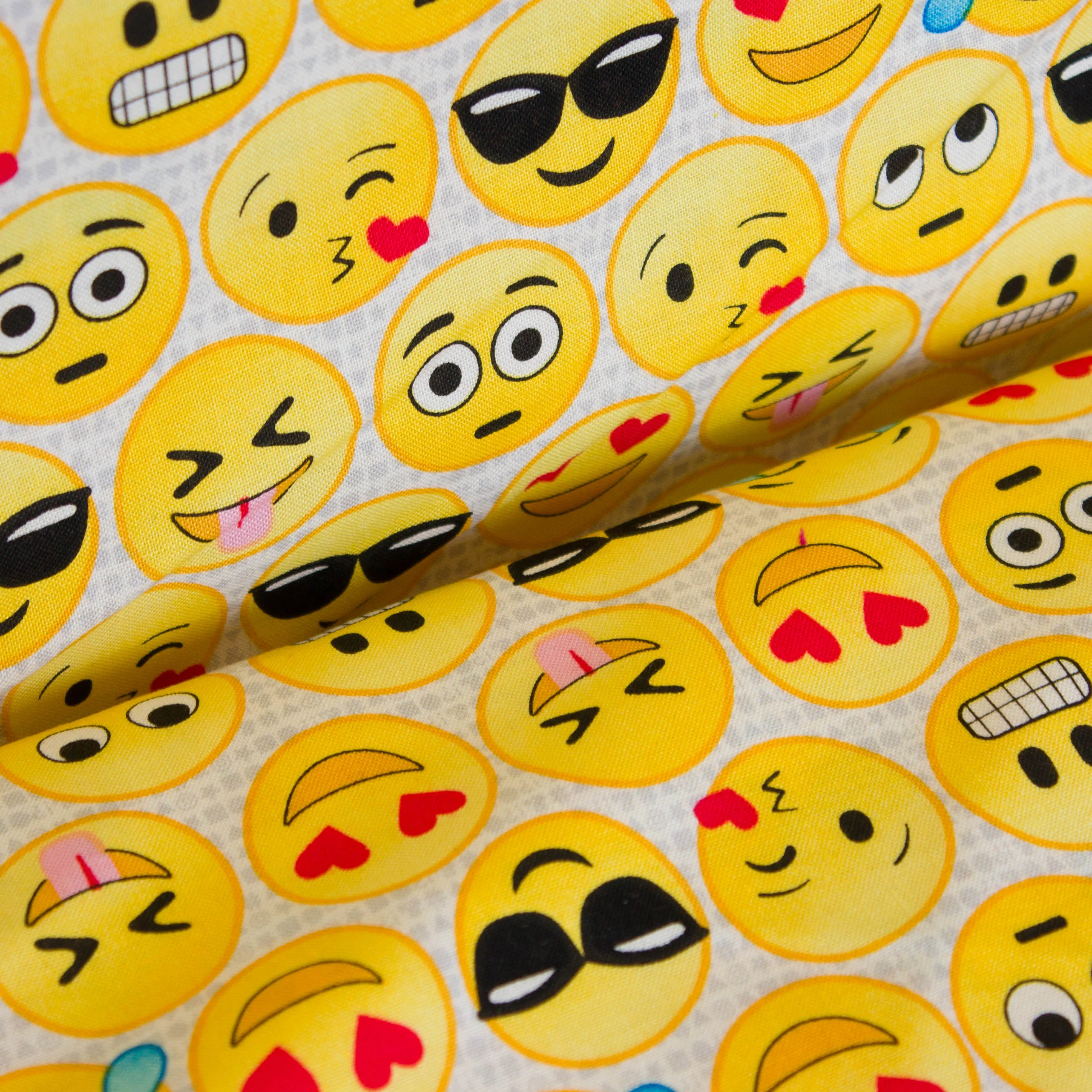 Katoen met emojis