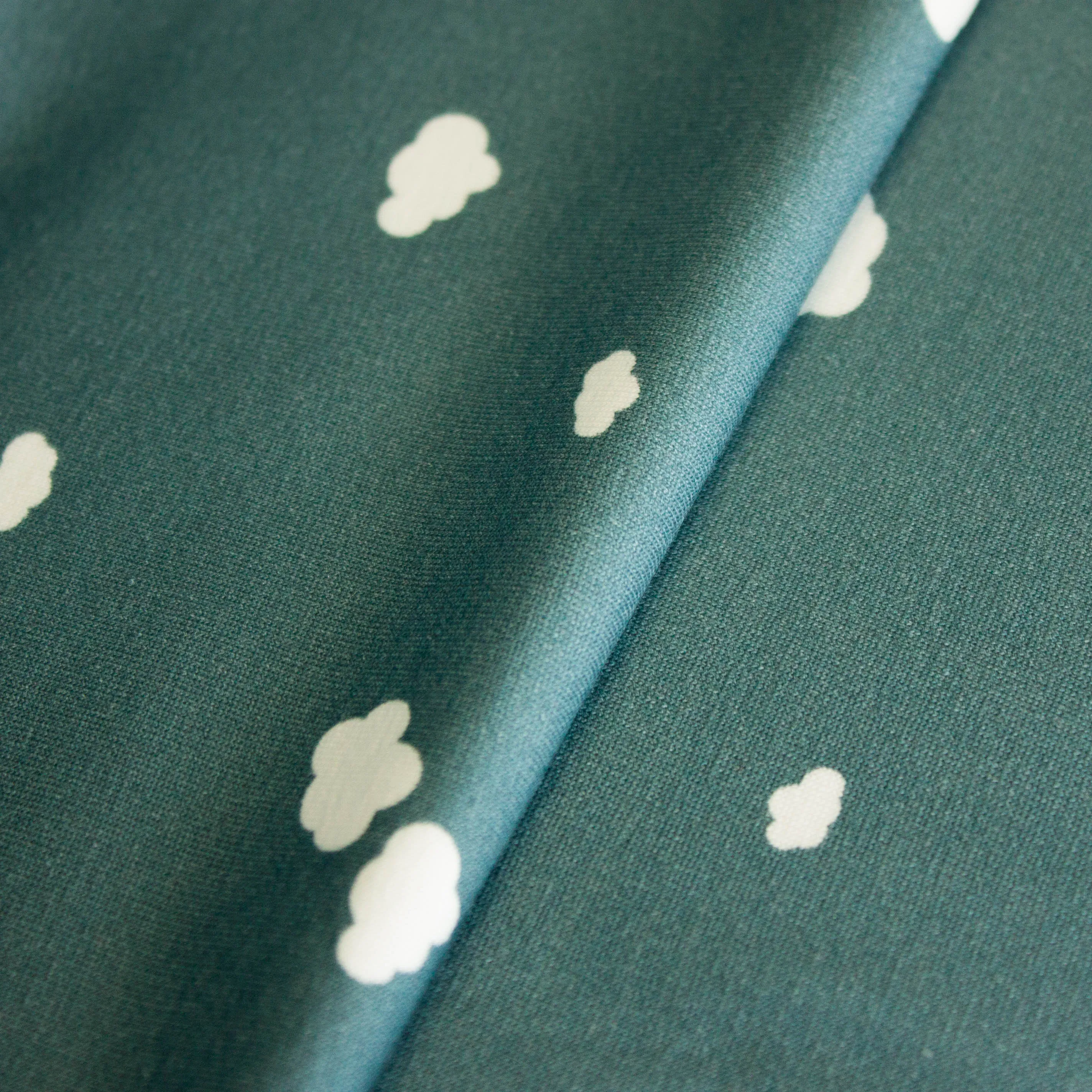 Katoen tricot blauw met wolken