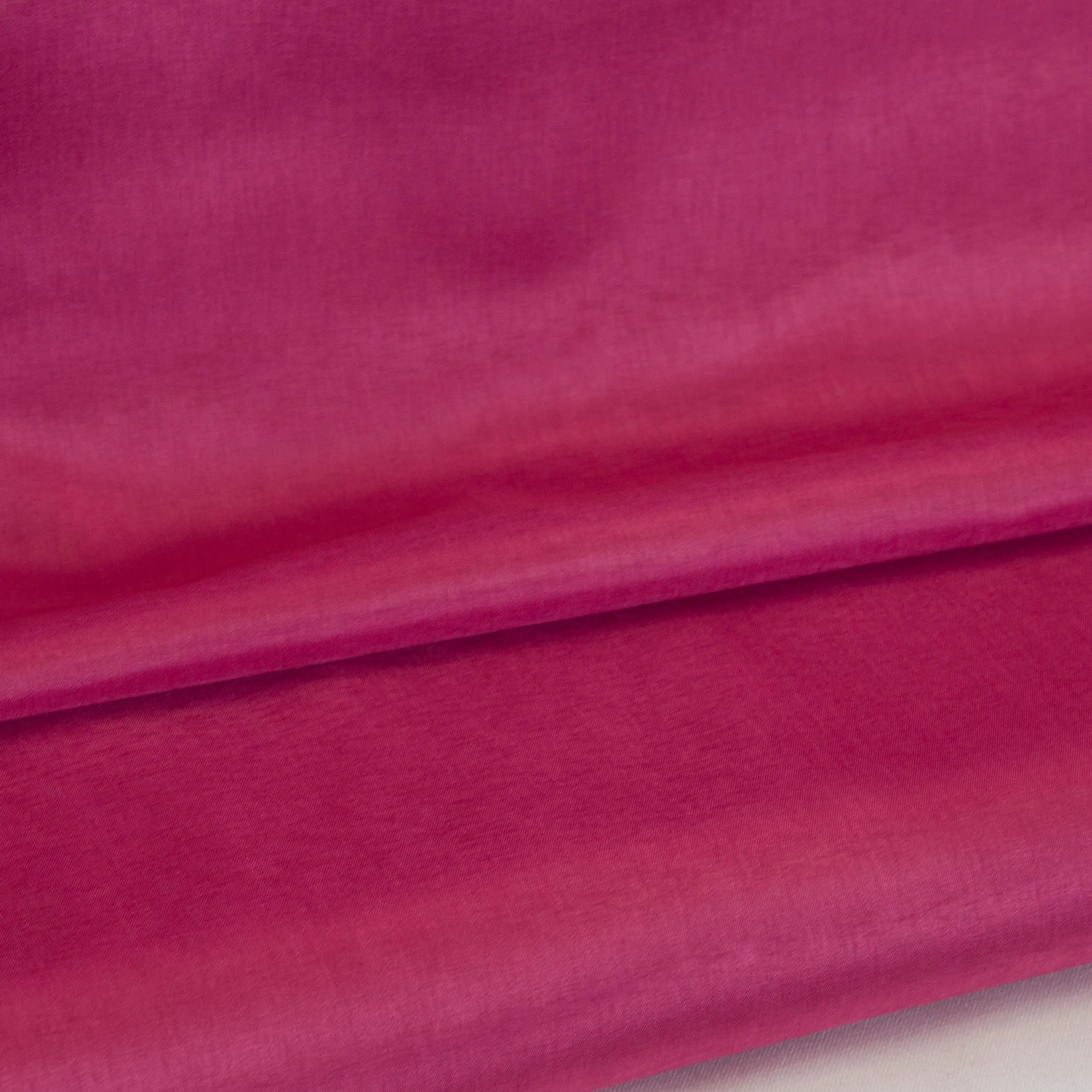 Venezia voering fuchsia roze glanzend